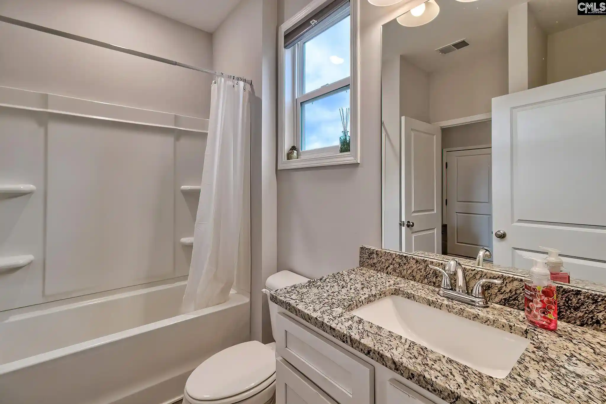 Photo 3 of Sale Pending at 453 Blue Robin, Columbia, SC 29210 | MLS# 642839 | Listing updated on 2026-09-16