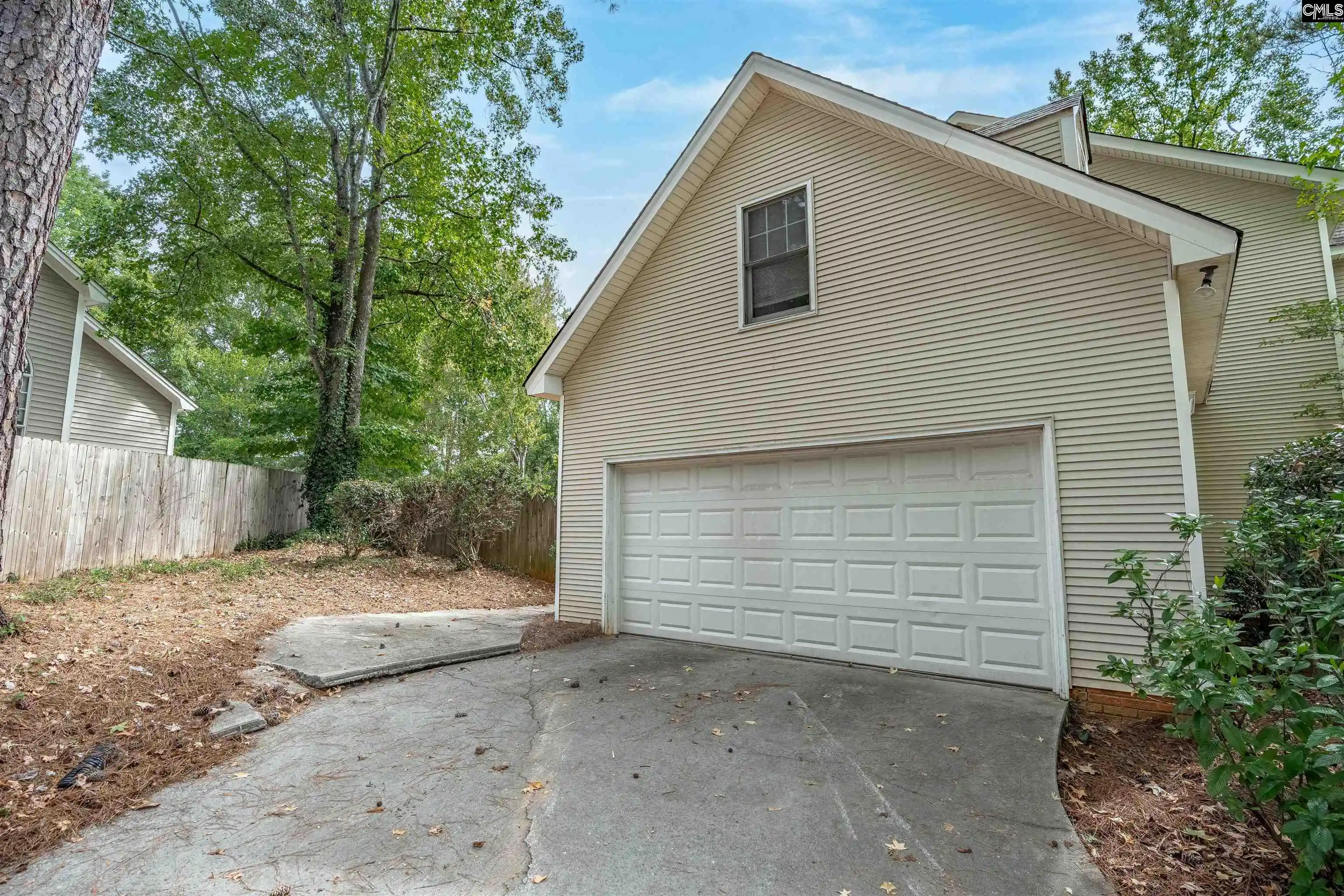 Photo 4 of Sale Pending at 109 Copper Ridge, Columbia, SC 29212 | MLS# 642902 | Listing updated on 2026-09-14