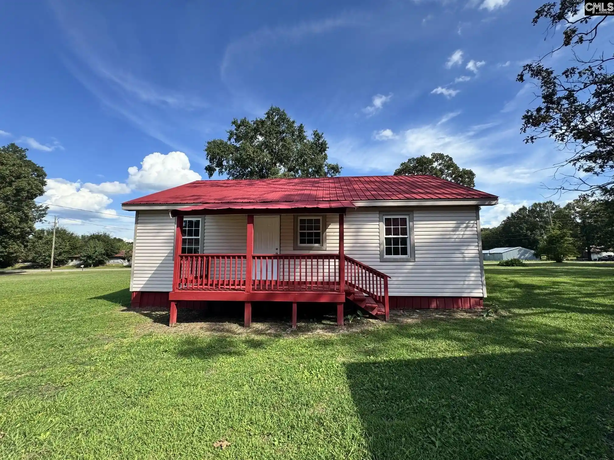 Photo 2 of Single family home for sale at 127 Dry Gulch, Saluda, SC 29138 | MLS# 642968 | Listing updated on 2026-09-14