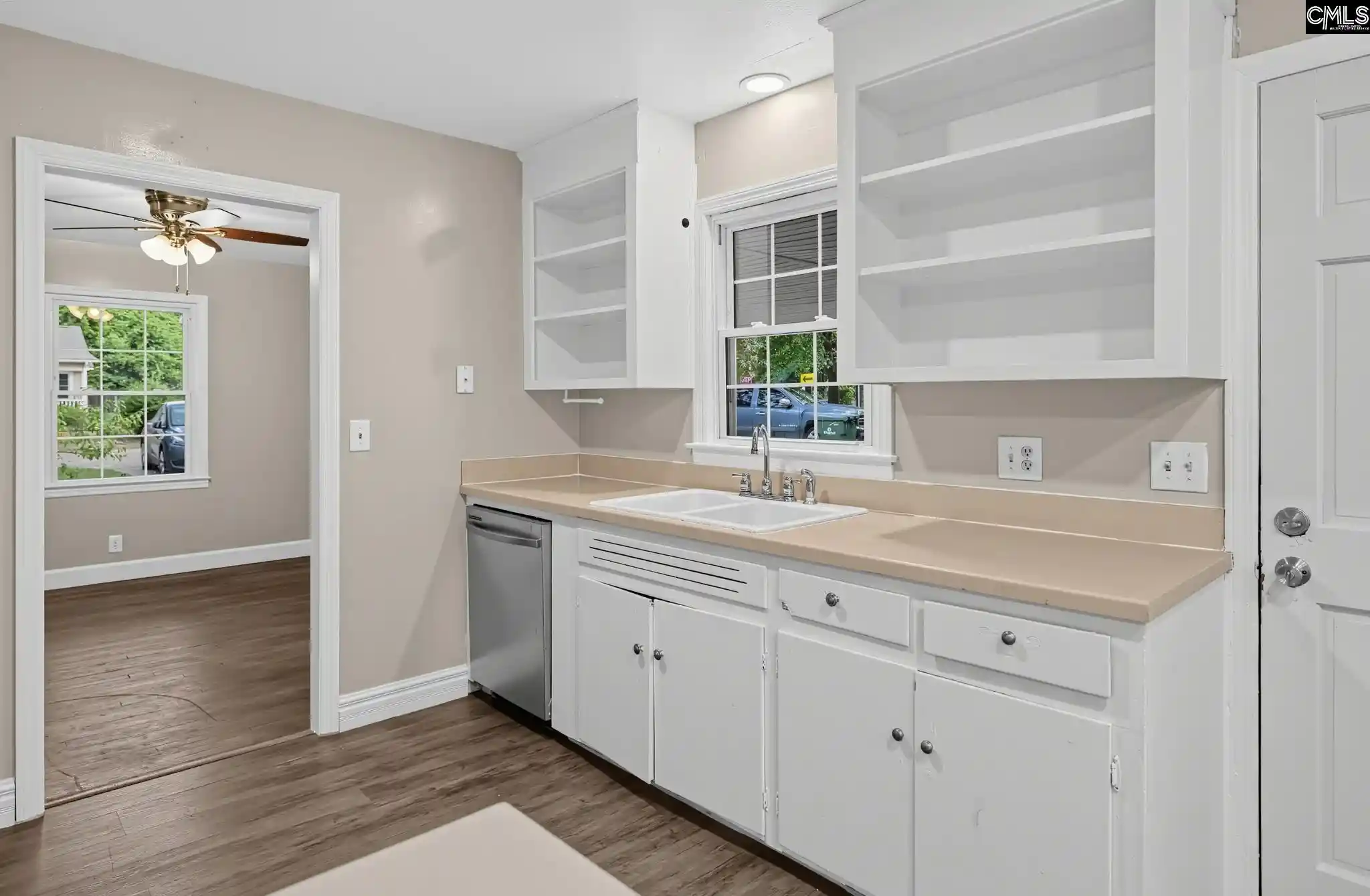 Photo 3 of Single family home for sale at 432 Bell, Hartsville, SC 29550 | MLS# 642986 | Listing updated on 2026-09-14
