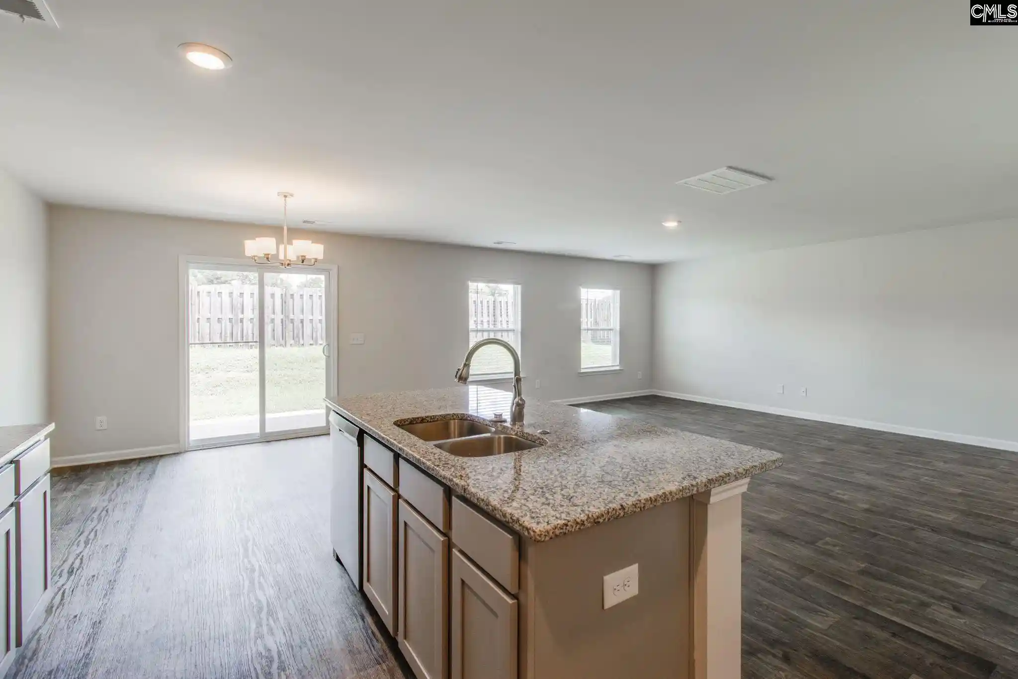 Photo 3 of Single family home for sale at 72 Blue Fescue, Columbia, SC 29209 | MLS# 643012 | Listing updated on 2026-09-17
