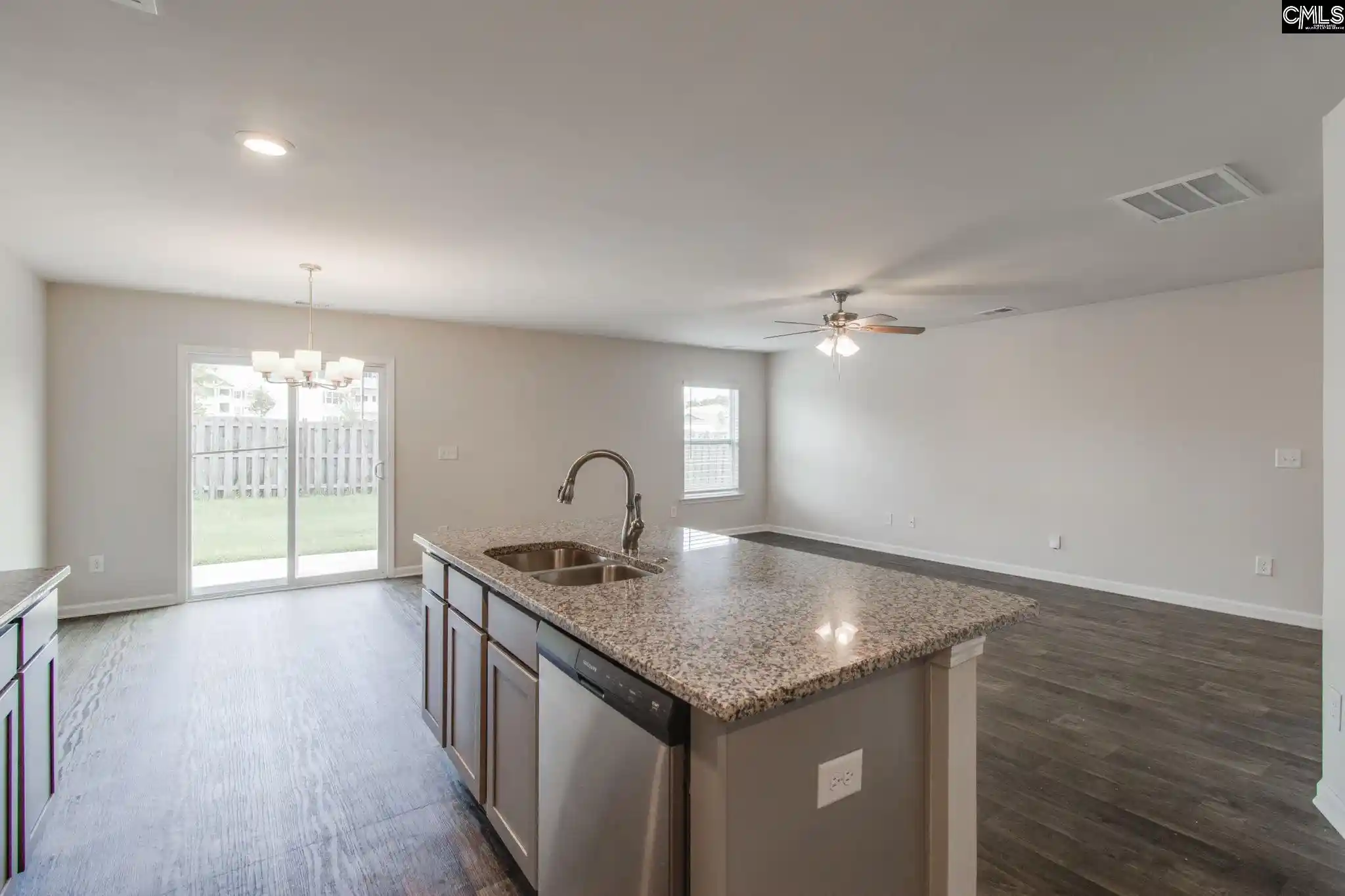 Photo 3 of Single family home for sale at 40 Blue Fescue, Columbia, SC 29209 | MLS# 643020 | Listing updated on 2026-09-18