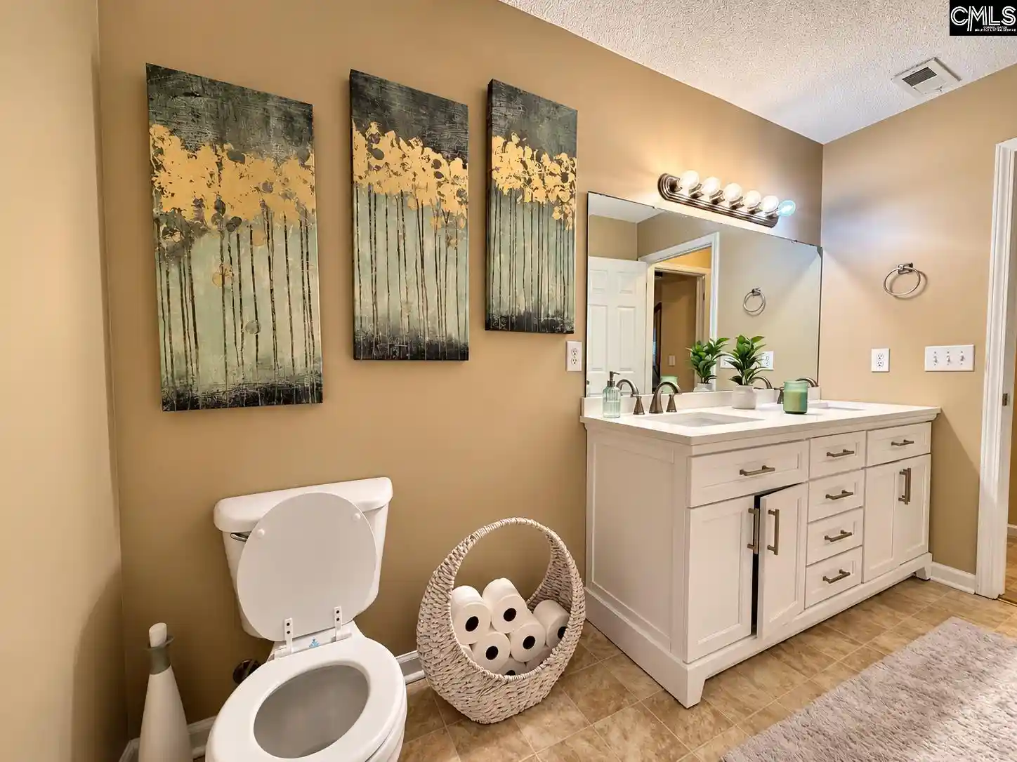 Photo 3 of Single family home for sale at 101 Fox Grv, Columbia, SC 29229 | MLS# 643034 | Listing updated on 2026-09-18