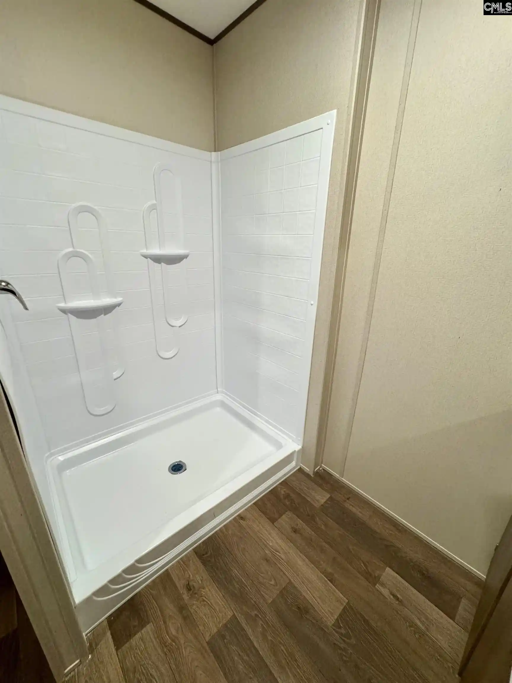 Photo 2 of Manufactured home for sale at 20 F R Huff, Saint Matthews, SC 29135 | MLS# 643095 | Listing updated on 2026-09-16