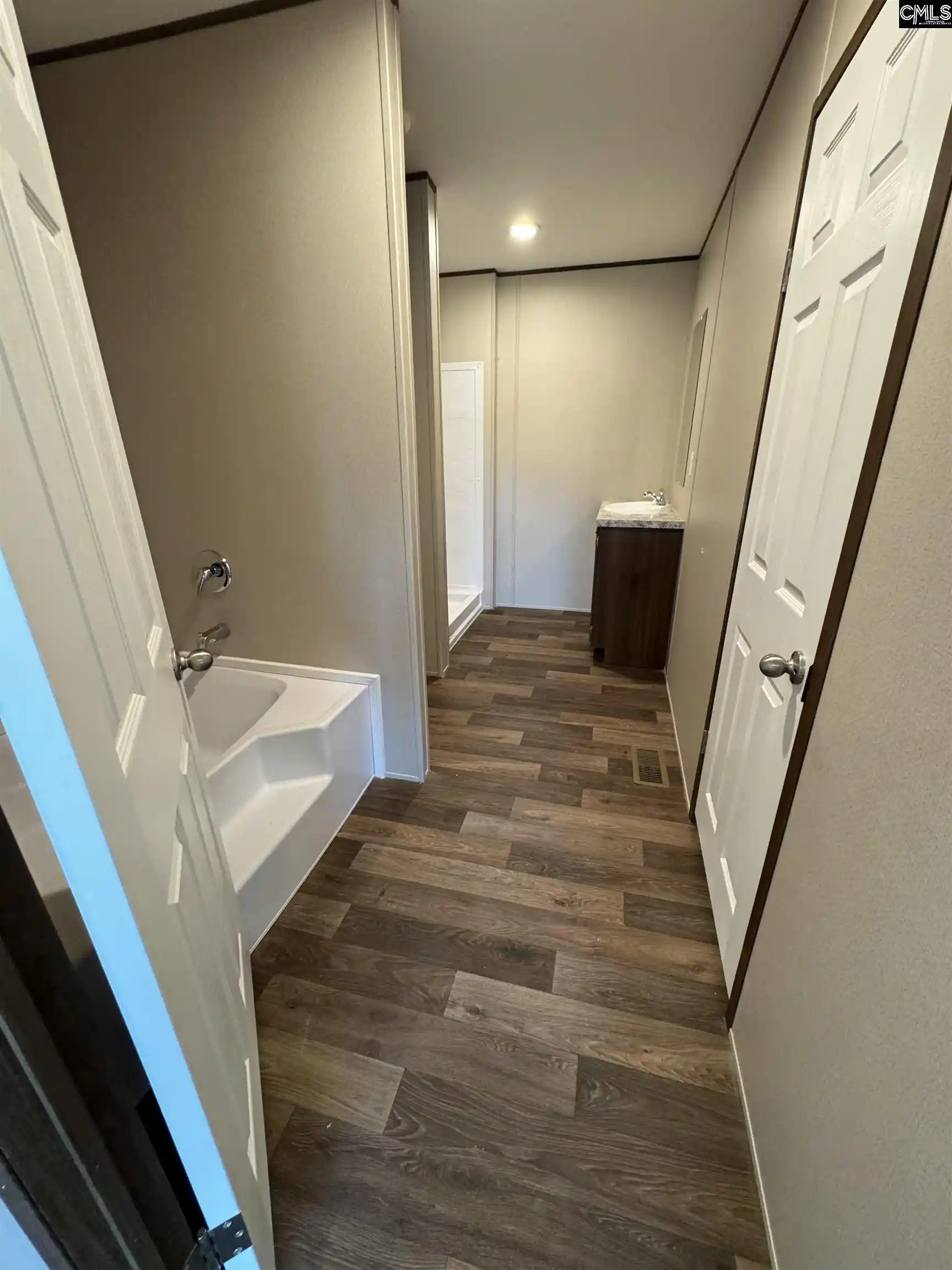 Photo 3 of Manufactured home for sale at 26 F R Huff, Saint Matthews, SC 29135 | MLS# 643096 | Listing updated on 2026-09-16