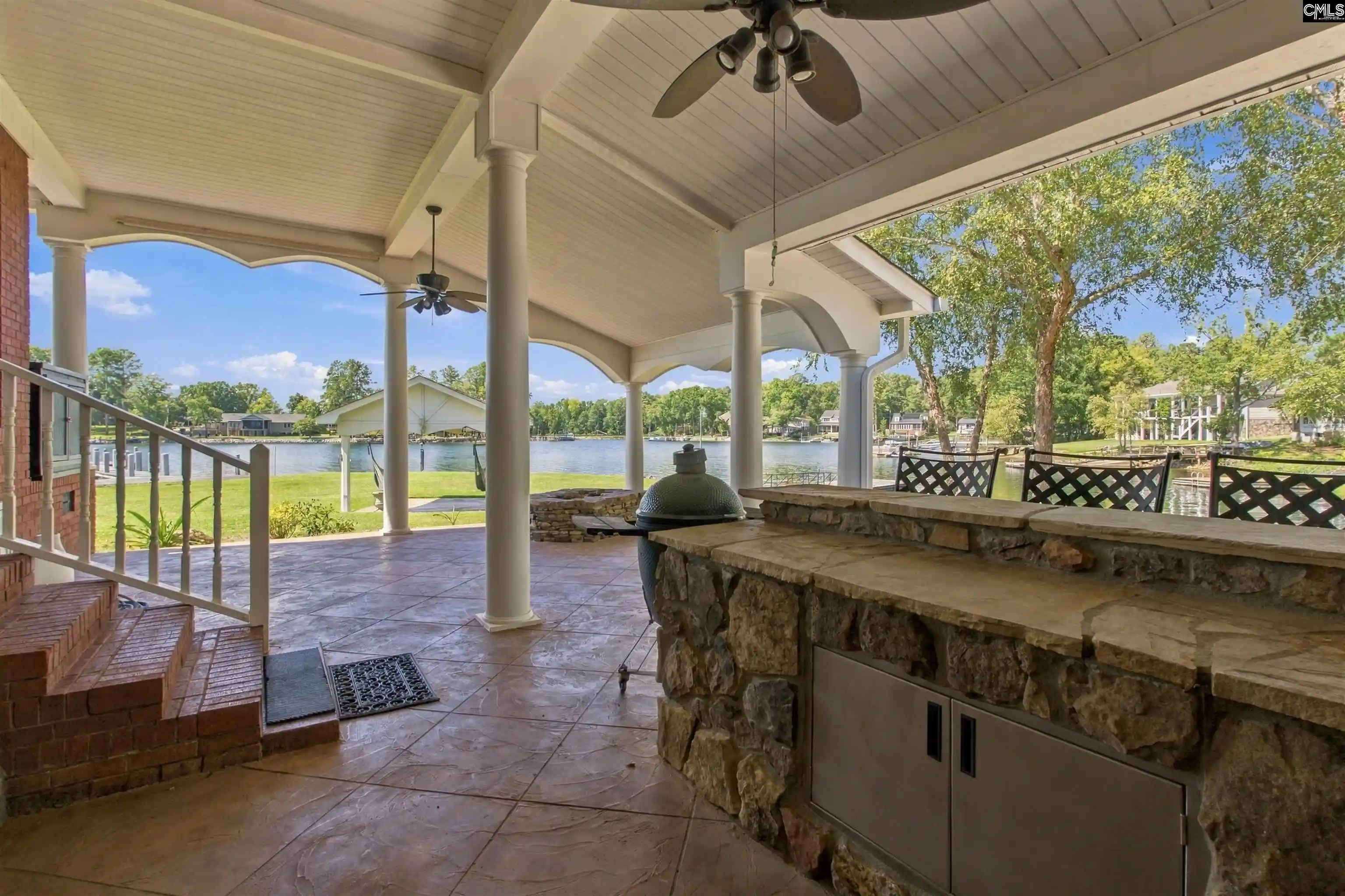 Photo 3 of Sale Pending at 140 Point De Hvn, Chapin, SC 29036 | MLS# 643109 | Listing updated on 2026-09-17