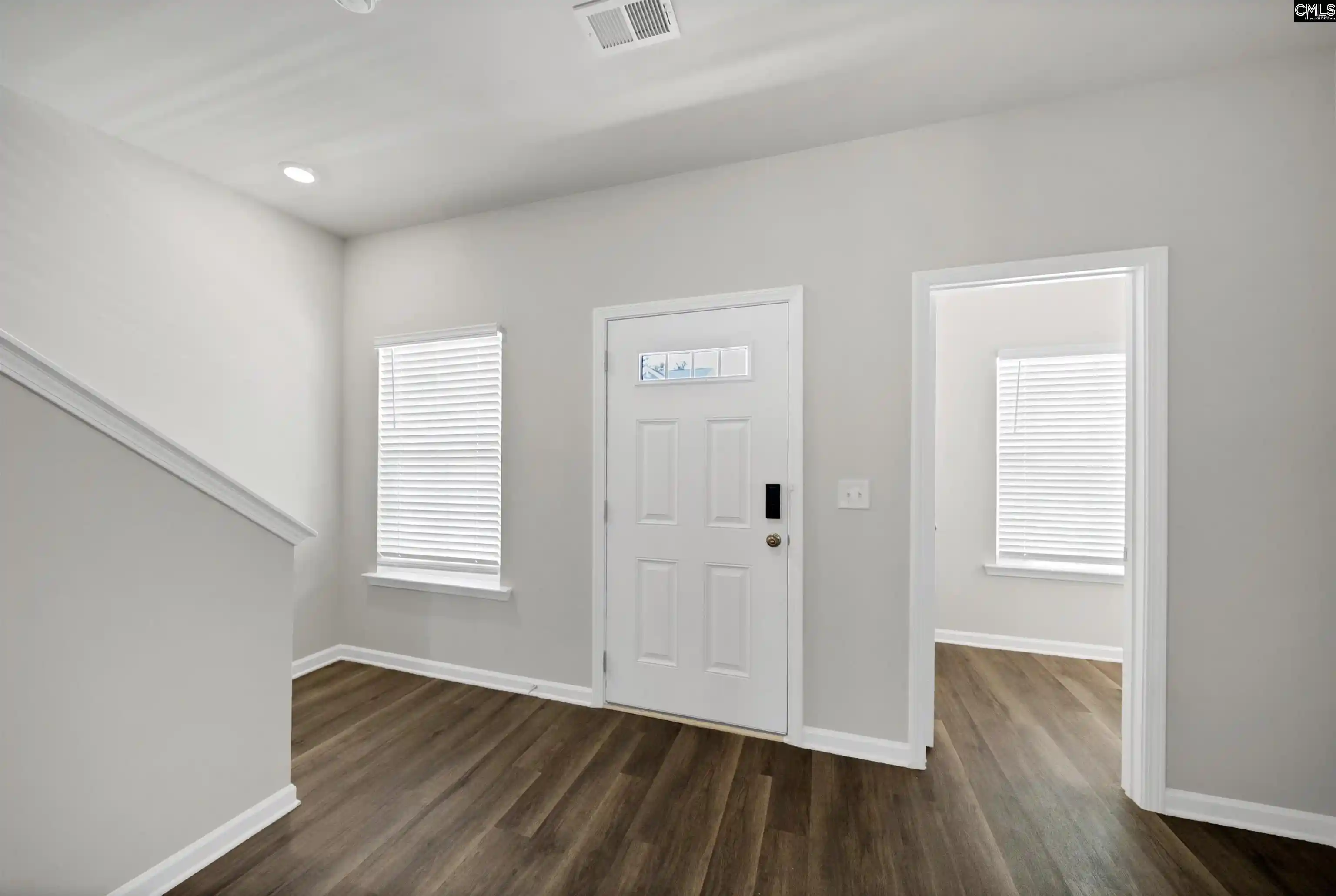 Photo 3 of Townhouse for sale at 932 Drake Grv, Columbia, SC 29210 | MLS# 643116 | Listing updated on 2026-09-16