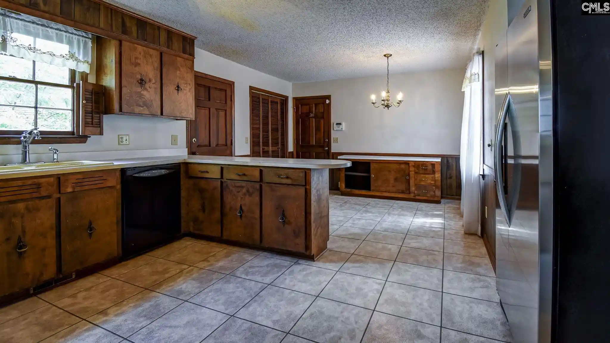 Photo 2 of Single family home for sale at 831 Statler, Columbia, SC 29210 | MLS# 643123 | Listing updated on 2026-09-18