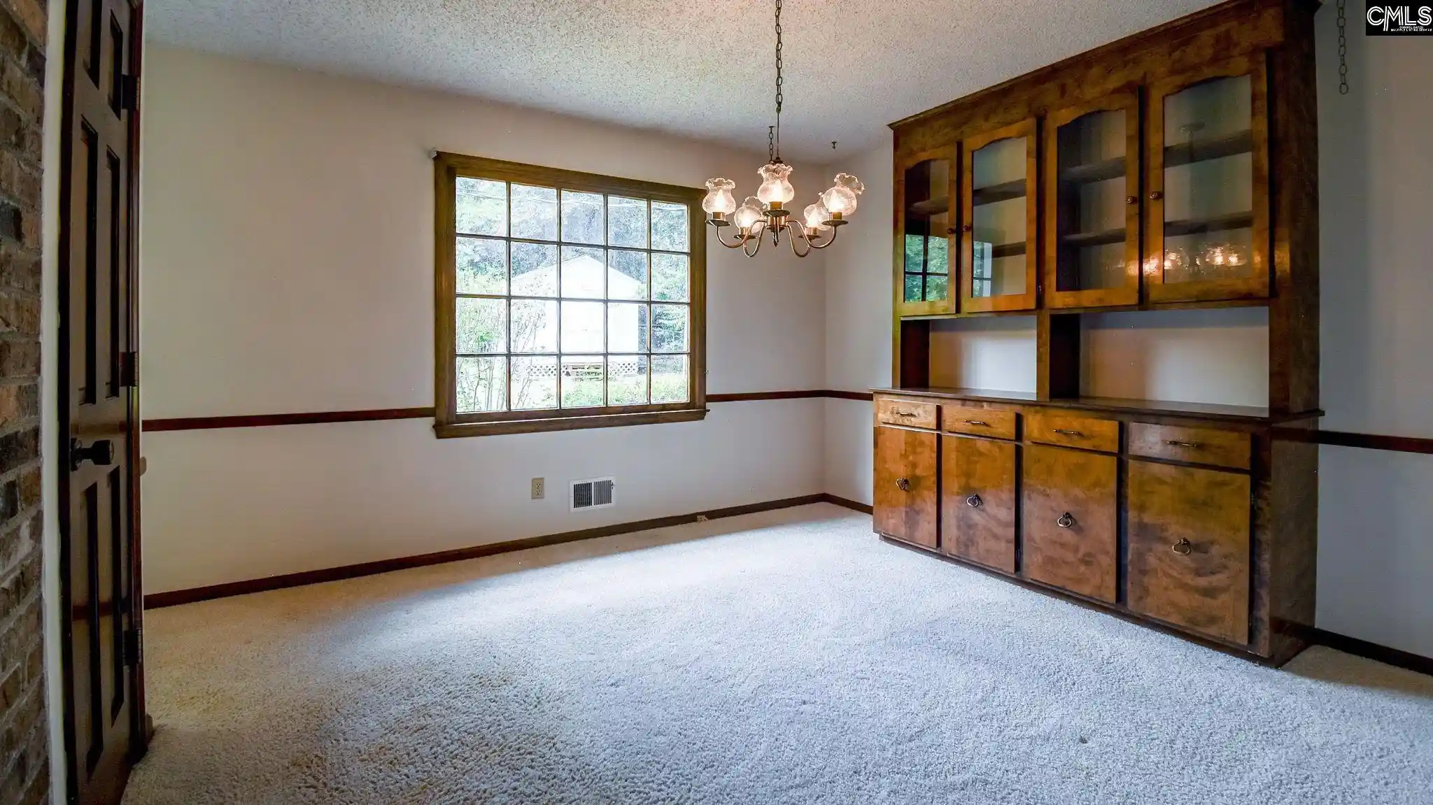 Photo 4 of Single family home for sale at 831 Statler, Columbia, SC 29210 | MLS# 643123 | Listing updated on 2026-09-18