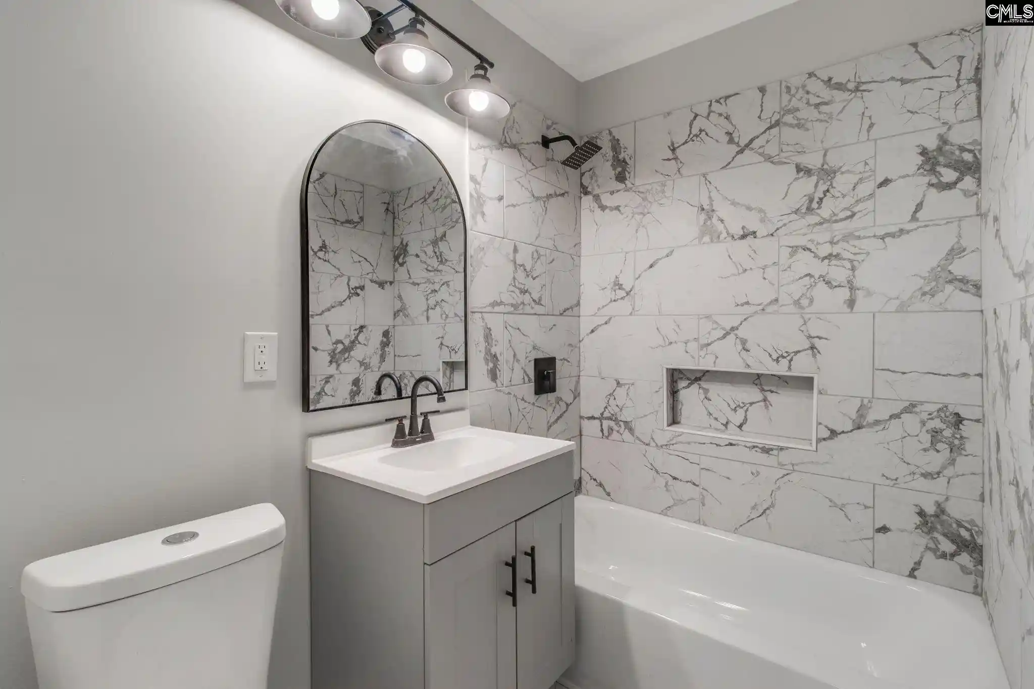 Photo 3 of Single family home for sale at 213 Ferrell, Columbia, SC 29204 | MLS# 643125 | Listing updated on 2026-09-16