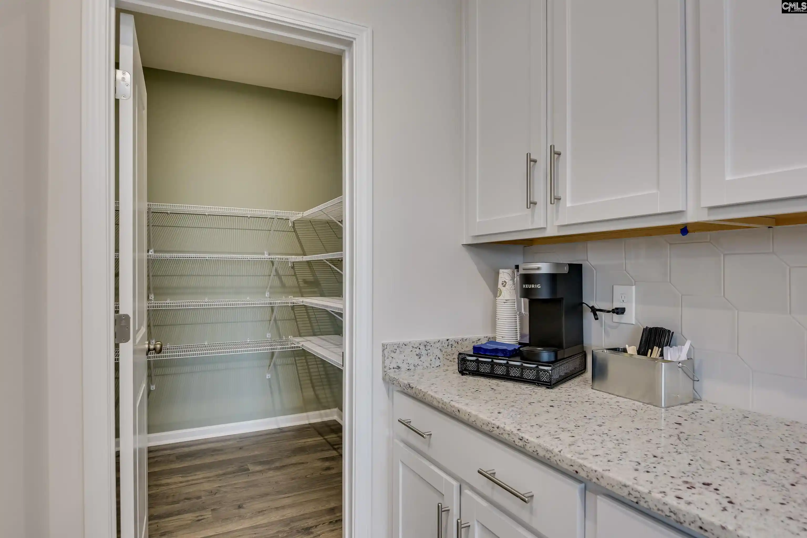 Photo 3 of Sale Pending at 307 Old Slater, Columbia, SC 29209 | MLS# 643138 | Listing updated on 2026-09-16