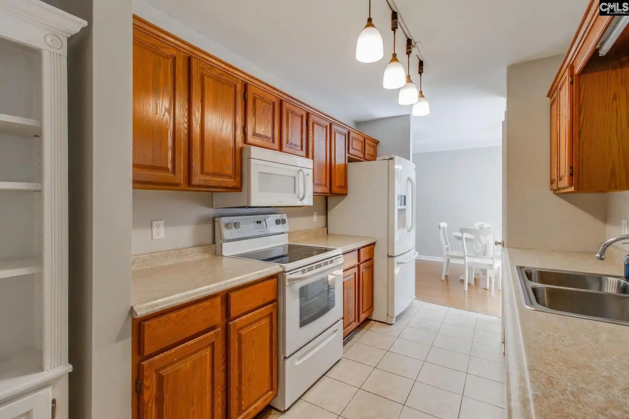 Photo 3 of Sale Pending at 930 Sandfield, Blythewood, SC 29016 | MLS# 643166 | Listing updated on 2026-09-29
