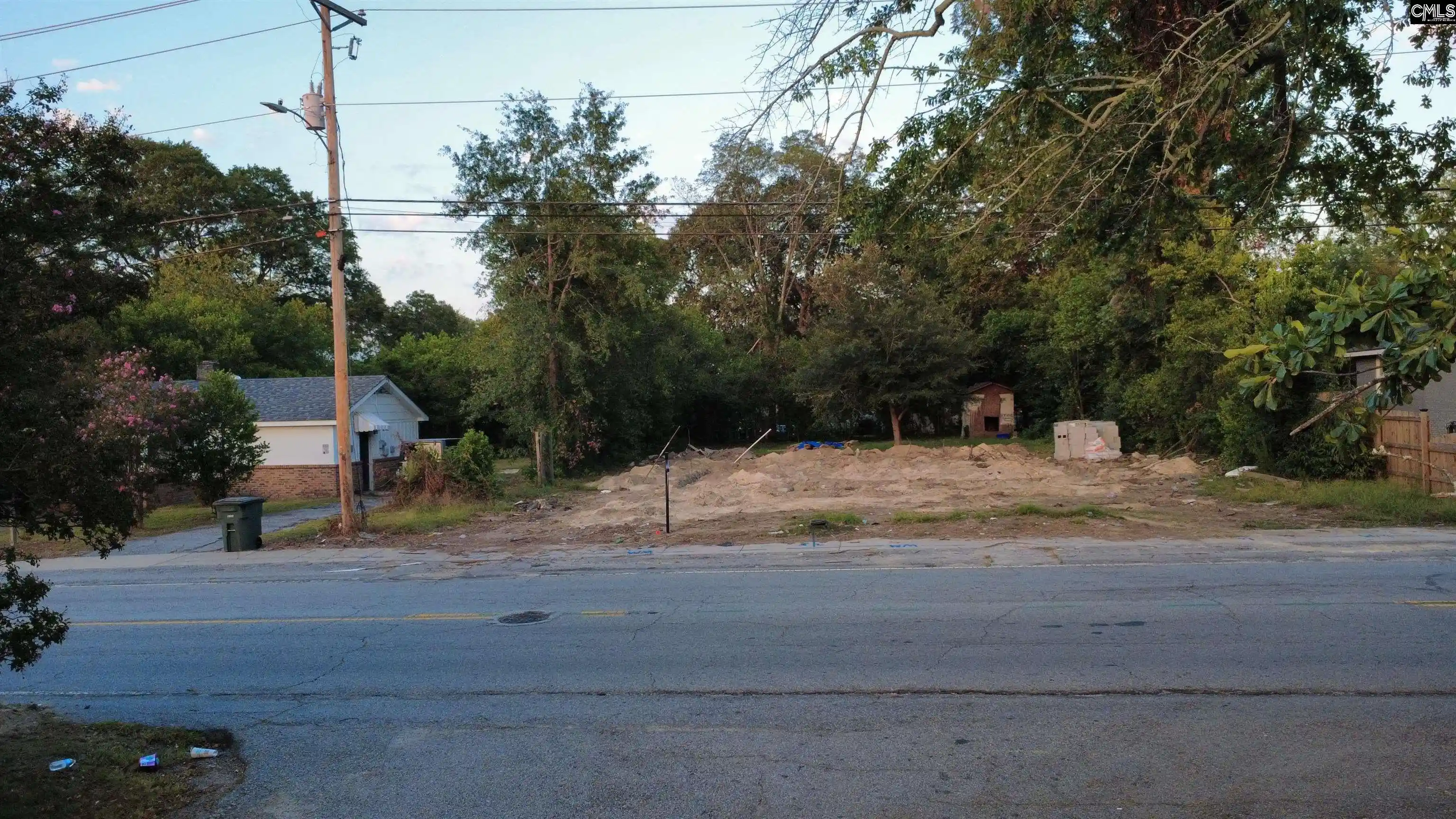 Photo 4 of Single family home for sale at 315 Wilkes, Columbia, SC 29203 | MLS# 643174 | Listing updated on 2026-09-16