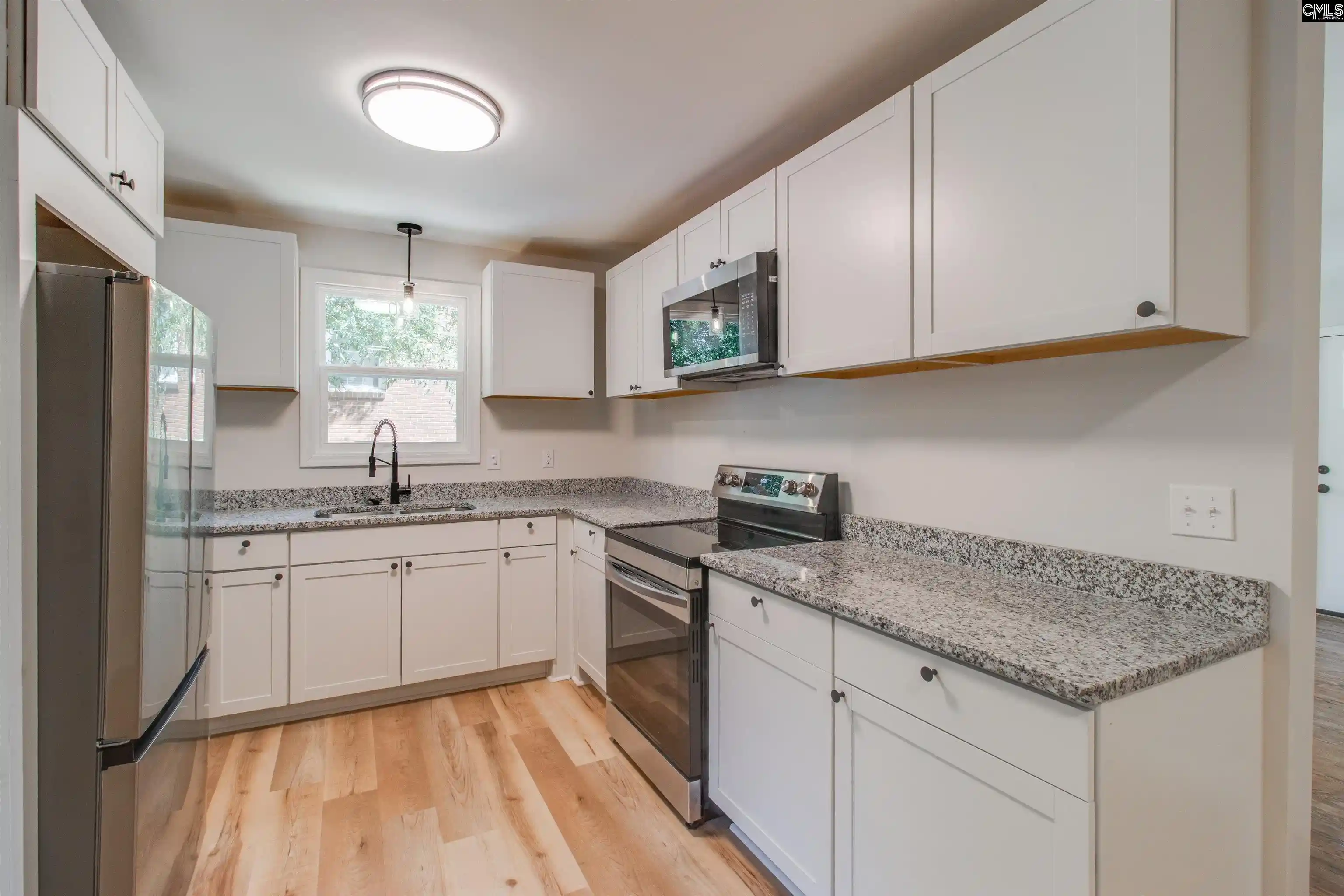 Photo 3 of Single family home for sale at 923 Huntington, Columbia, SC 29205 | MLS# 643181 | Listing updated on 2026-09-17