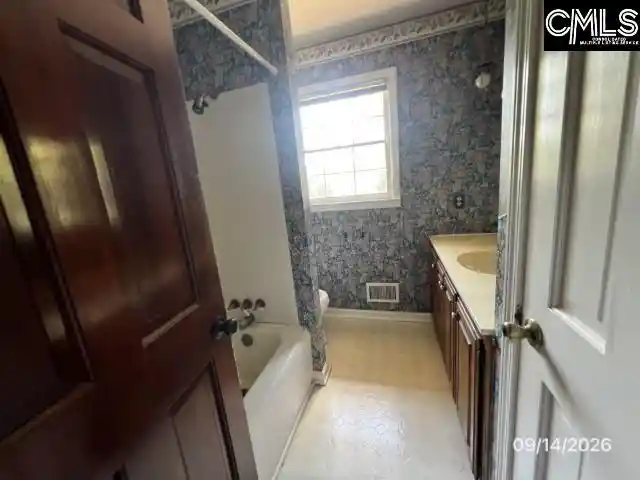 Photo 3 of Single family home for sale at 130 Loch, Columbia, SC 29210 | MLS# 643190 | Listing updated on 2026-09-17