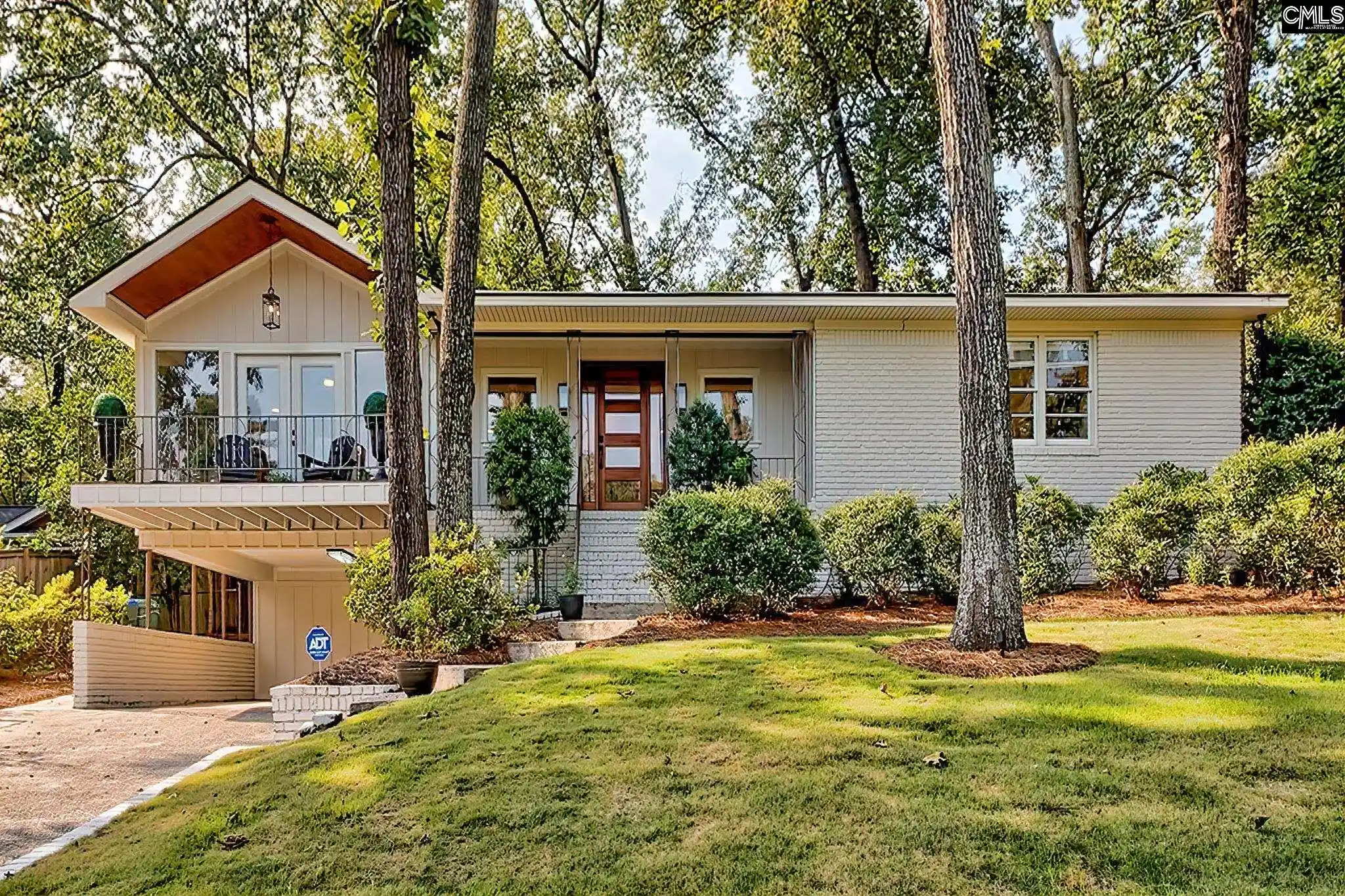 Photo 1 of Single family home for sale at 3848 Edinburgh Rd, Columbia, SC 29204 | MLS# 643200 | Listing updated on 2026-09-18