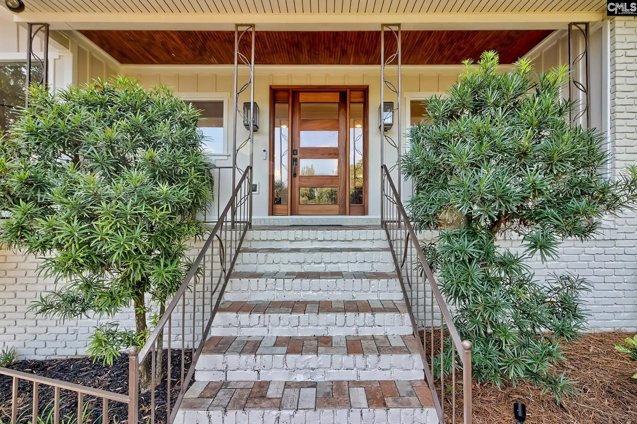 Photo 3 of Single family home for sale at 3848 Edinburgh Rd, Columbia, SC 29204 | MLS# 643200 | Listing updated on 2026-09-18