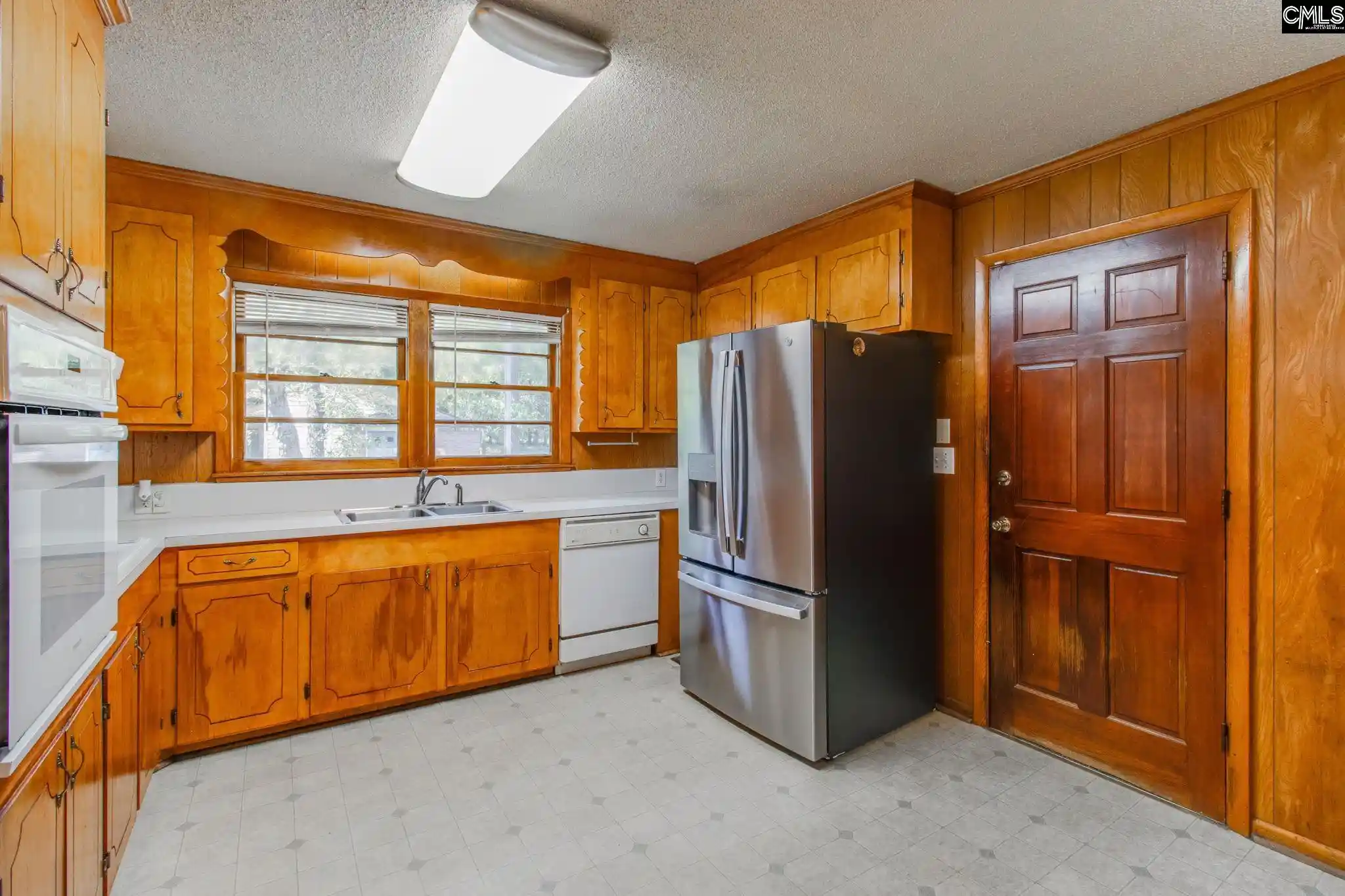 Photo 3 of Sale Pending at 121 Whetsell, West Columbia, SC 29172 | MLS# 643245 | Listing updated on 2026-09-22