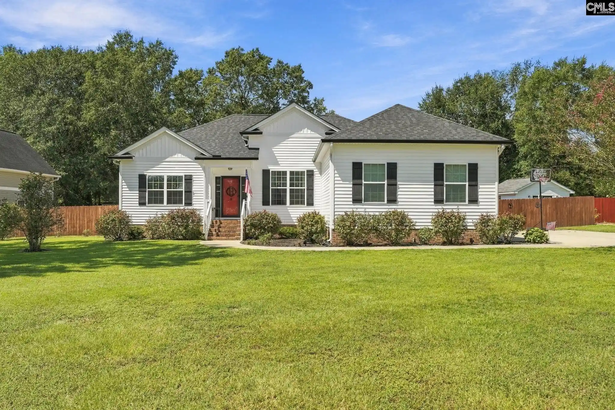 Photo 1 of Single family home for sale at 8 Willbrook, Lugoff, SC 29078 | MLS# 643249 | Listing updated on 2026-09-29