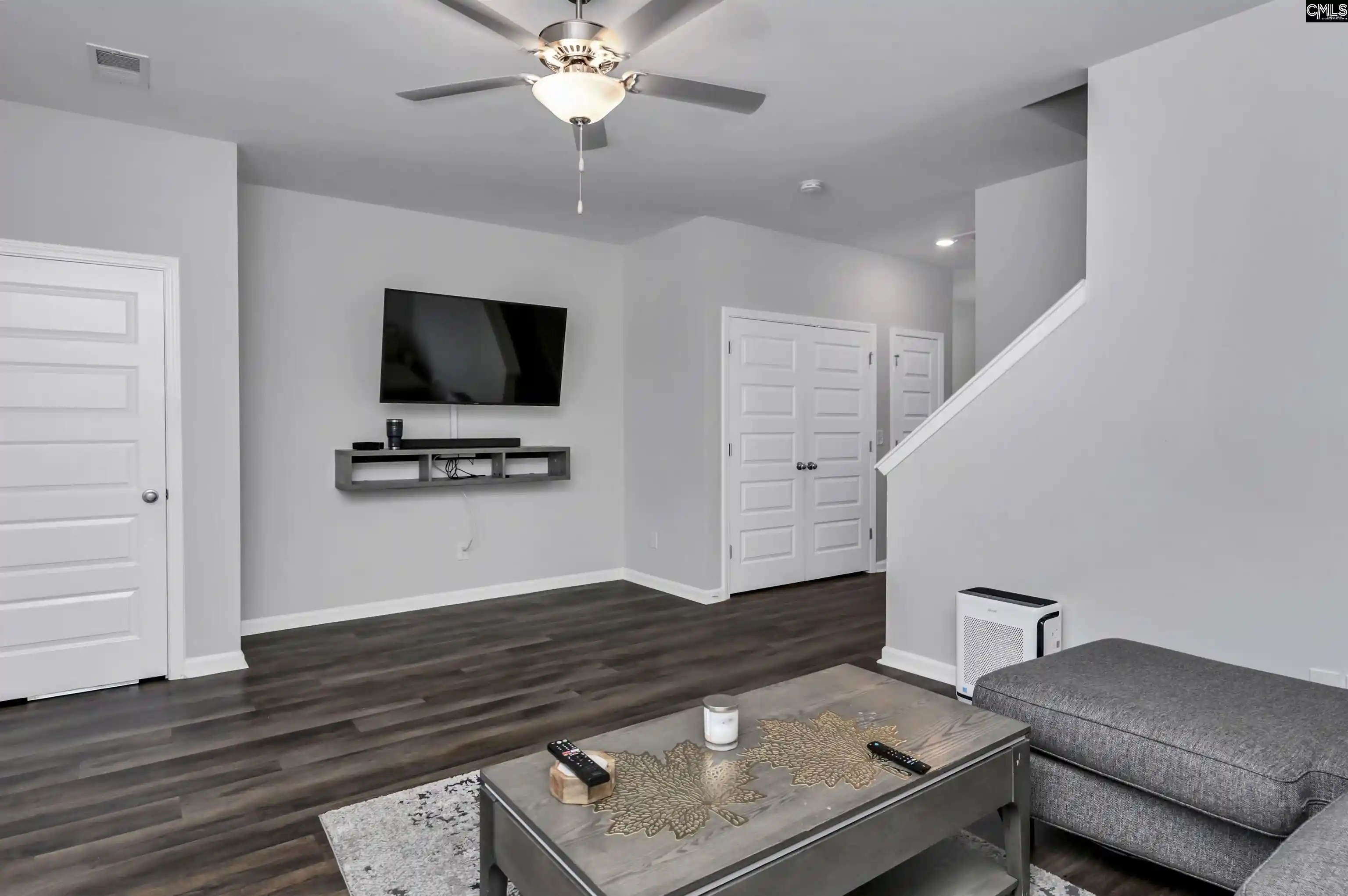 Photo 3 of Townhouse for sale at 209 Northwood, Columbia, SC 29201 | MLS# 643293 | Listing updated on 2026-09-18