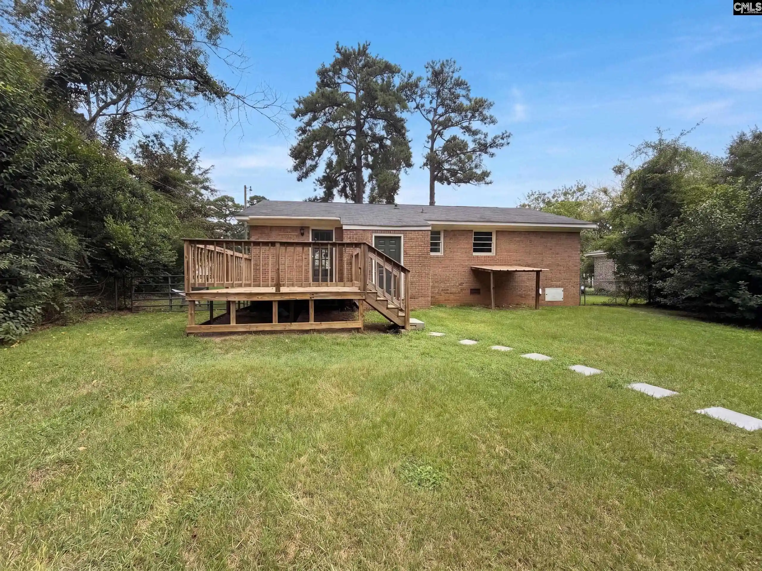 Photo 2 of Single family home for sale at 109 Harmon Hl, Hopkins, SC 29061 | MLS# 643317 | Listing updated on 2026-09-18