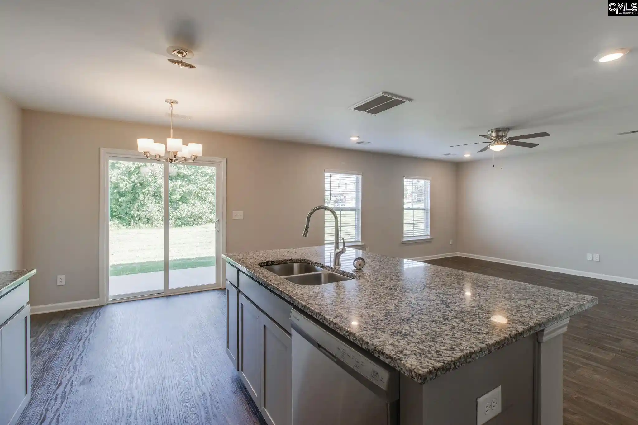 Photo 3 of Single family home for sale at 425 Red Poll, Columbia, SC 29209 | MLS# 643325 | Listing updated on 2026-09-18