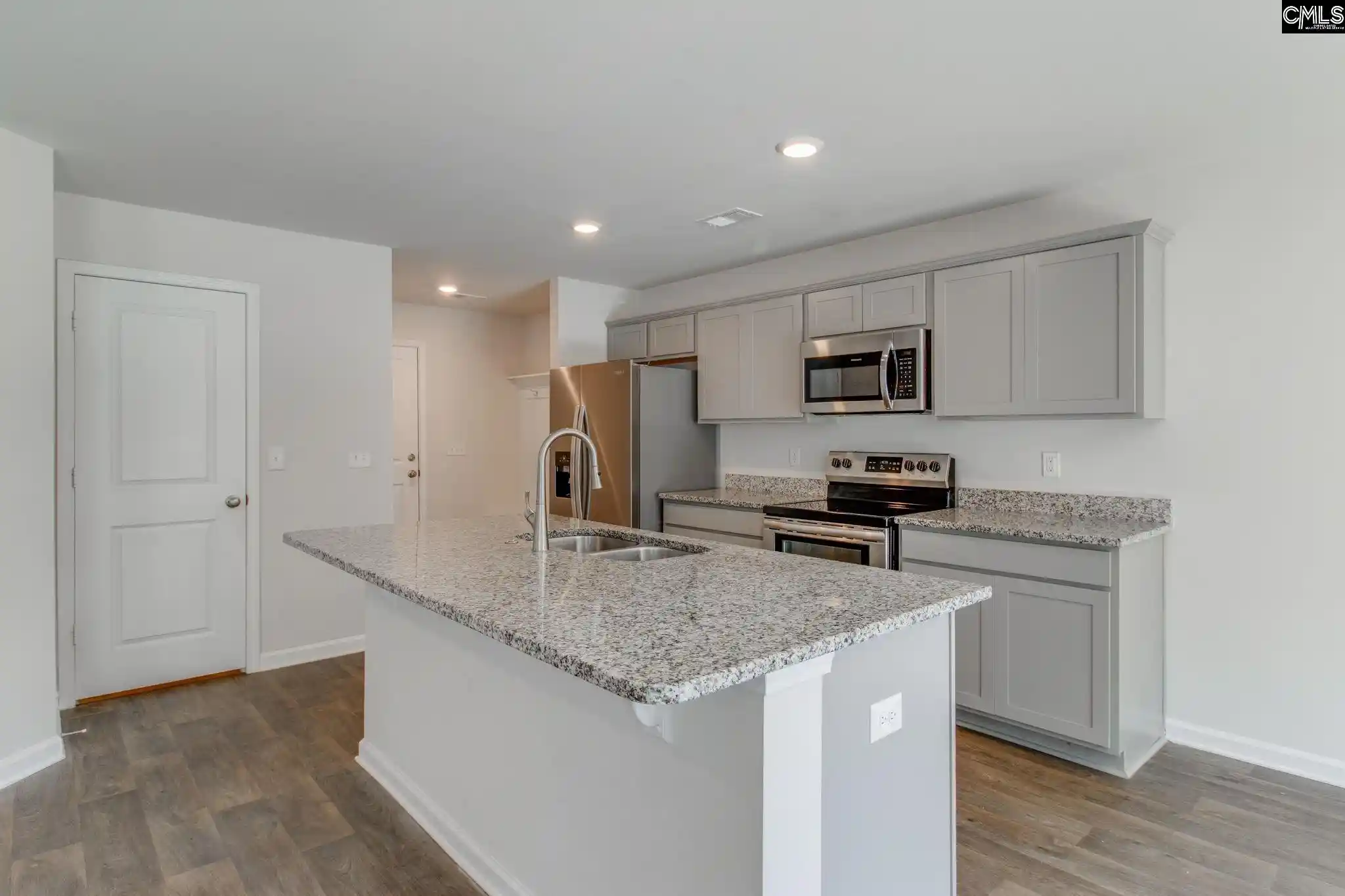 Photo 3 of Single family home for sale at 420 Red Poll, Columbia, SC 29209 | MLS# 643328 | Listing updated on 2026-09-18