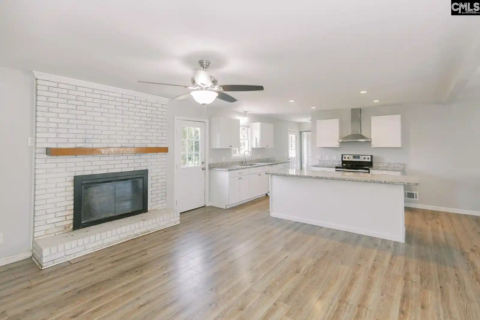 Photo 4 of Sale Pending at 112 Shady Oak, Lexington, SC 29073 | MLS# 643344 | Listing updated on 2026-10-01