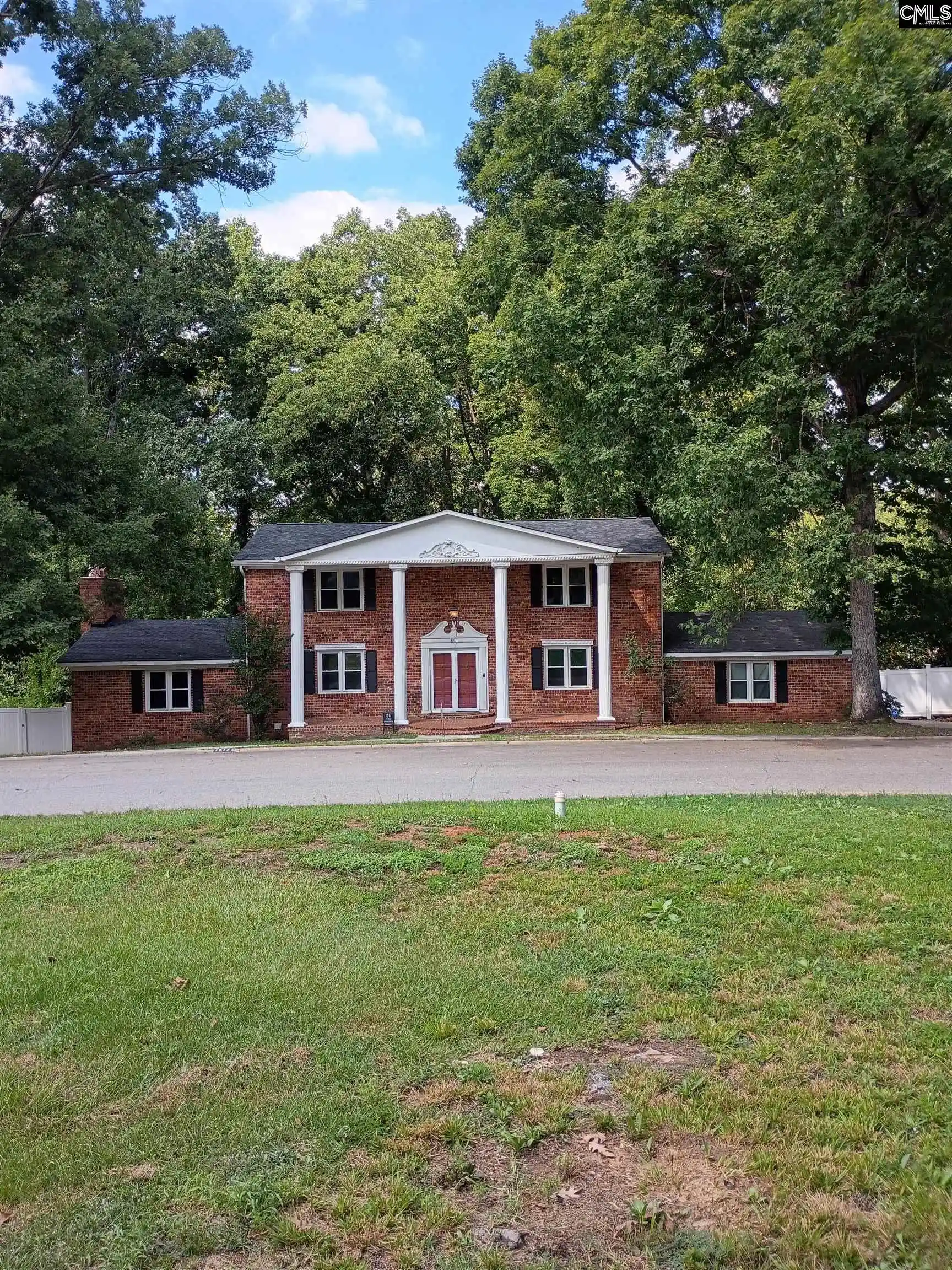 Photo 1 of Single family home for sale at 1517 N Woodstream, Columbia, SC 29212 | MLS# 643368 | Listing updated on 2026-09-18