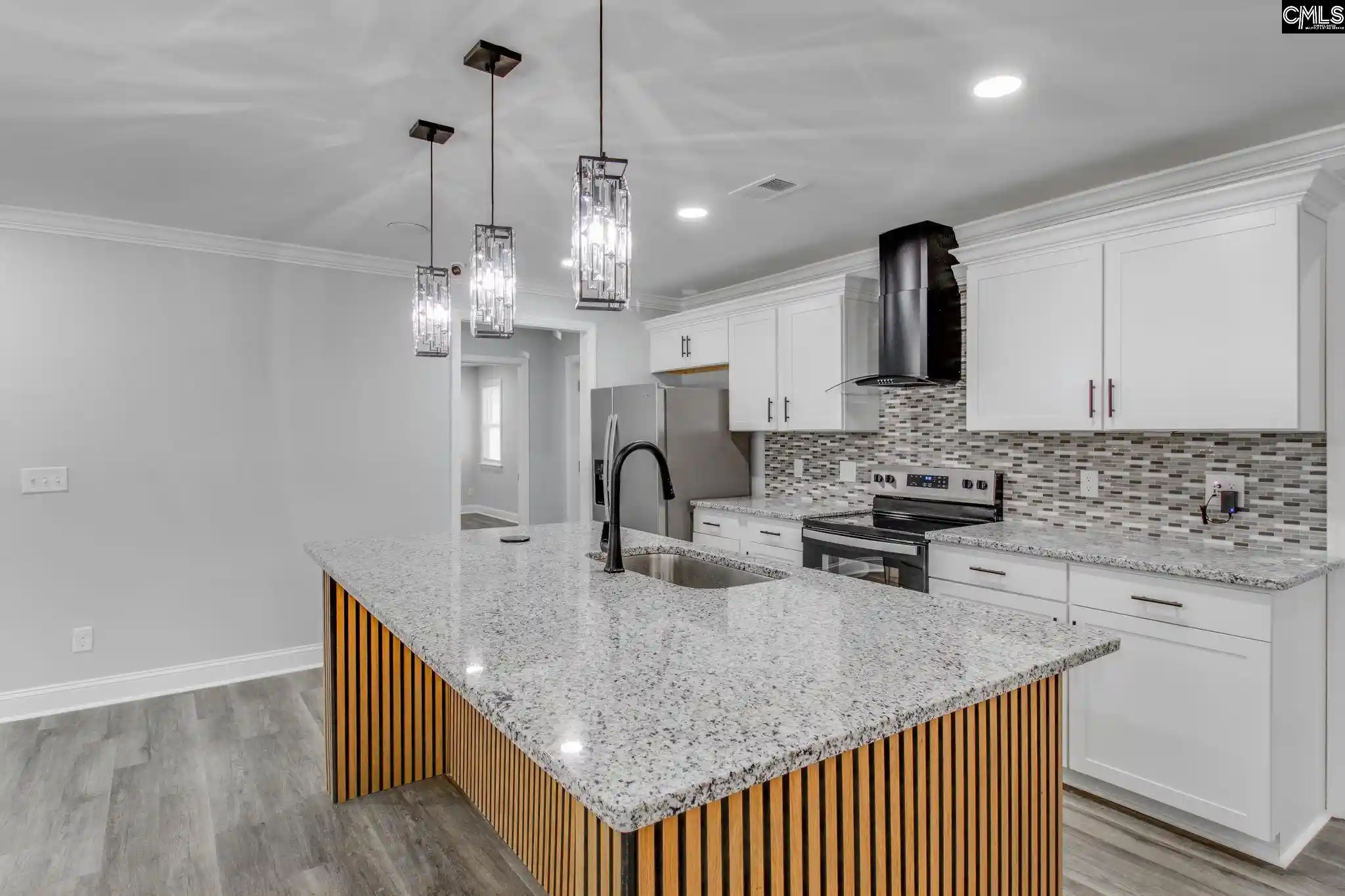 Photo 2 of Single family home for sale at 2327 Willow, Columbia, SC 29203 | MLS# 643385 | Listing updated on 2026-09-19