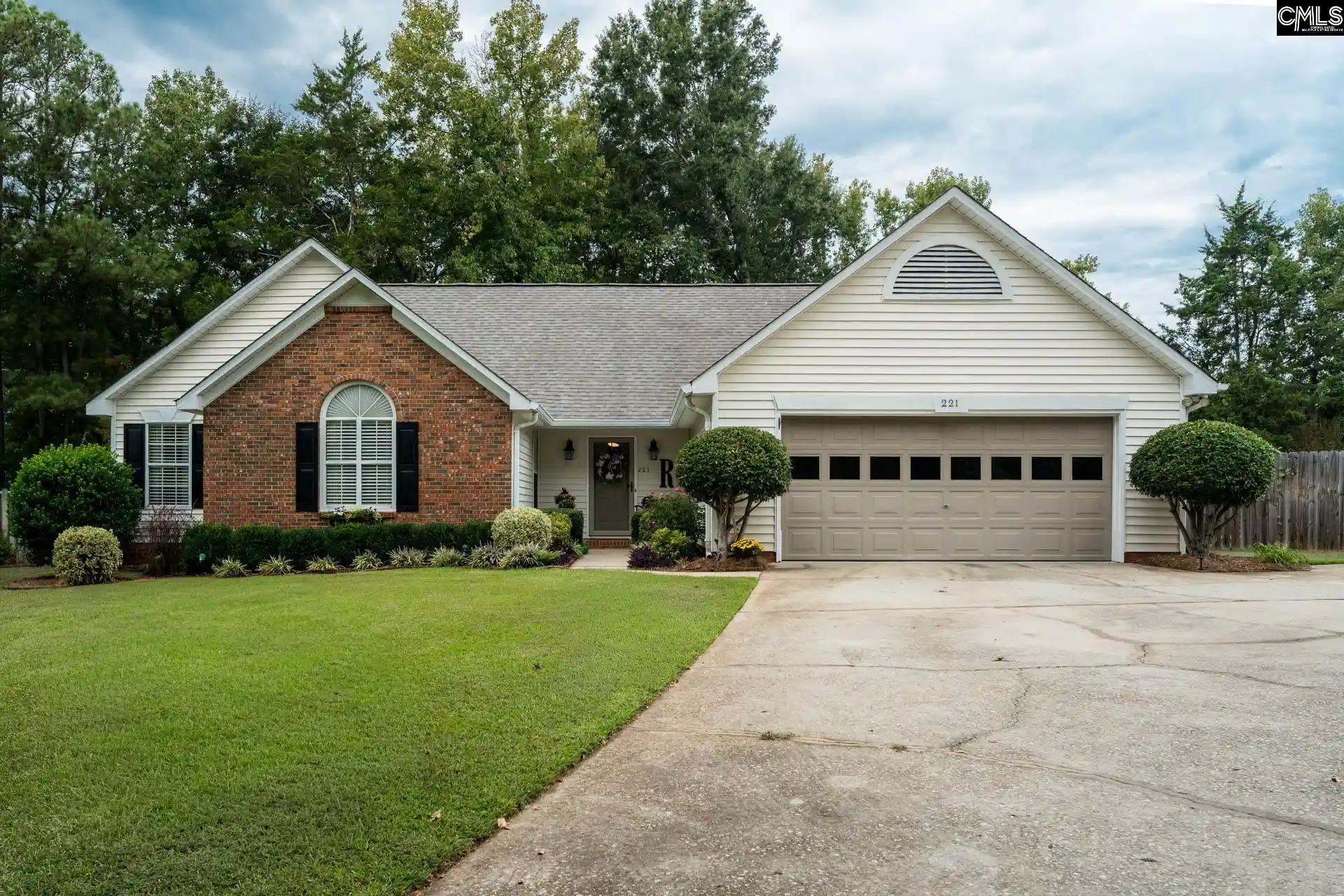 Photo 1 of Single family home for sale at 221 E Passage, Columbia, SC 29212 | MLS# 643387 | Listing updated on 2026-09-19