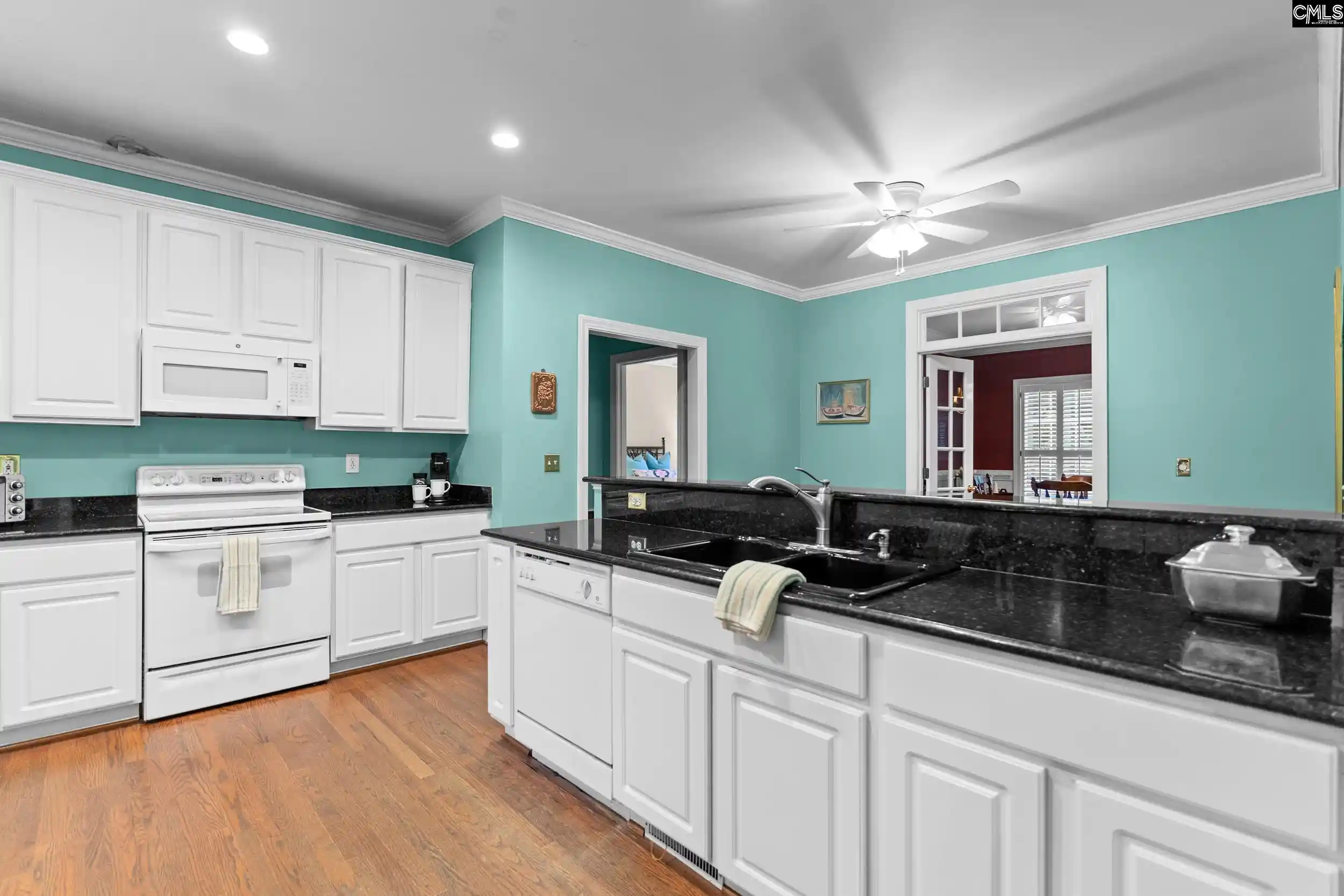Photo 2 of Single family home for sale at 150 Hampton Crst Trl, Columbia, SC 29209 | MLS# 643395 | Listing updated on 2026-09-19