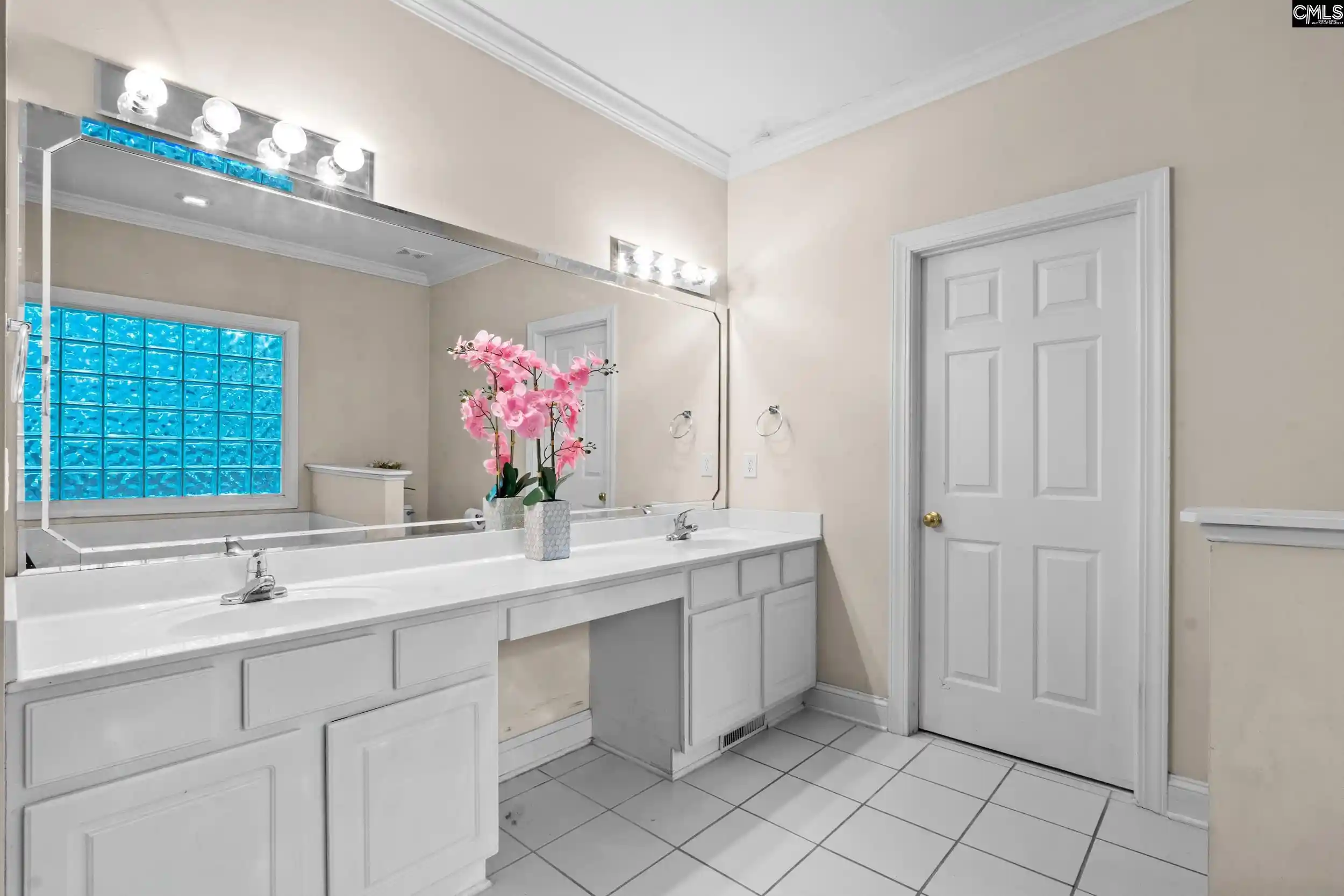 Photo 4 of Single family home for sale at 150 Hampton Crst Trl, Columbia, SC 29209 | MLS# 643395 | Listing updated on 2026-09-19
