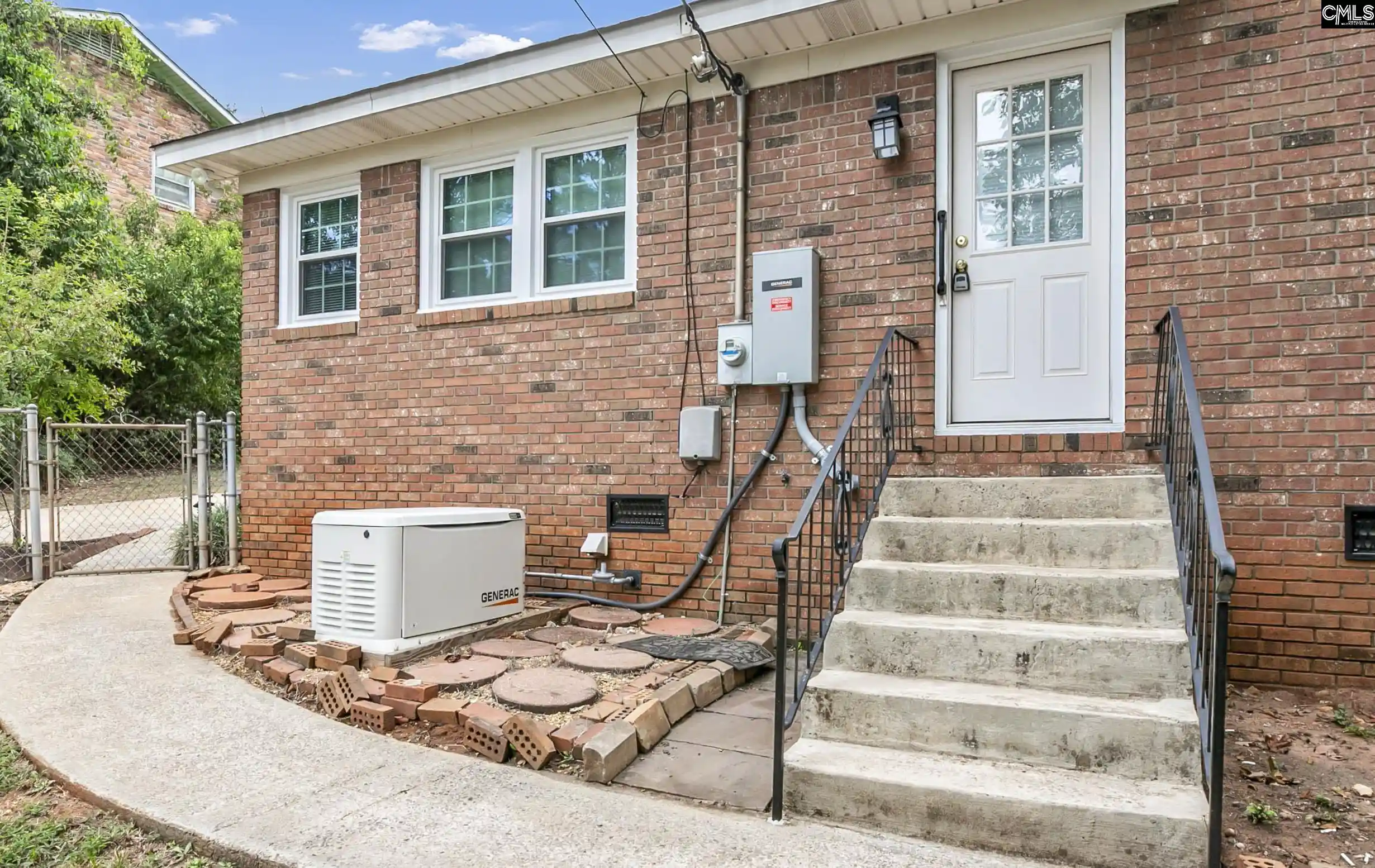 Photo 3 of Single family home for sale at 561 Innsbrook, Columbia, SC 29210 | MLS# 643425 | Listing updated on 2026-09-20