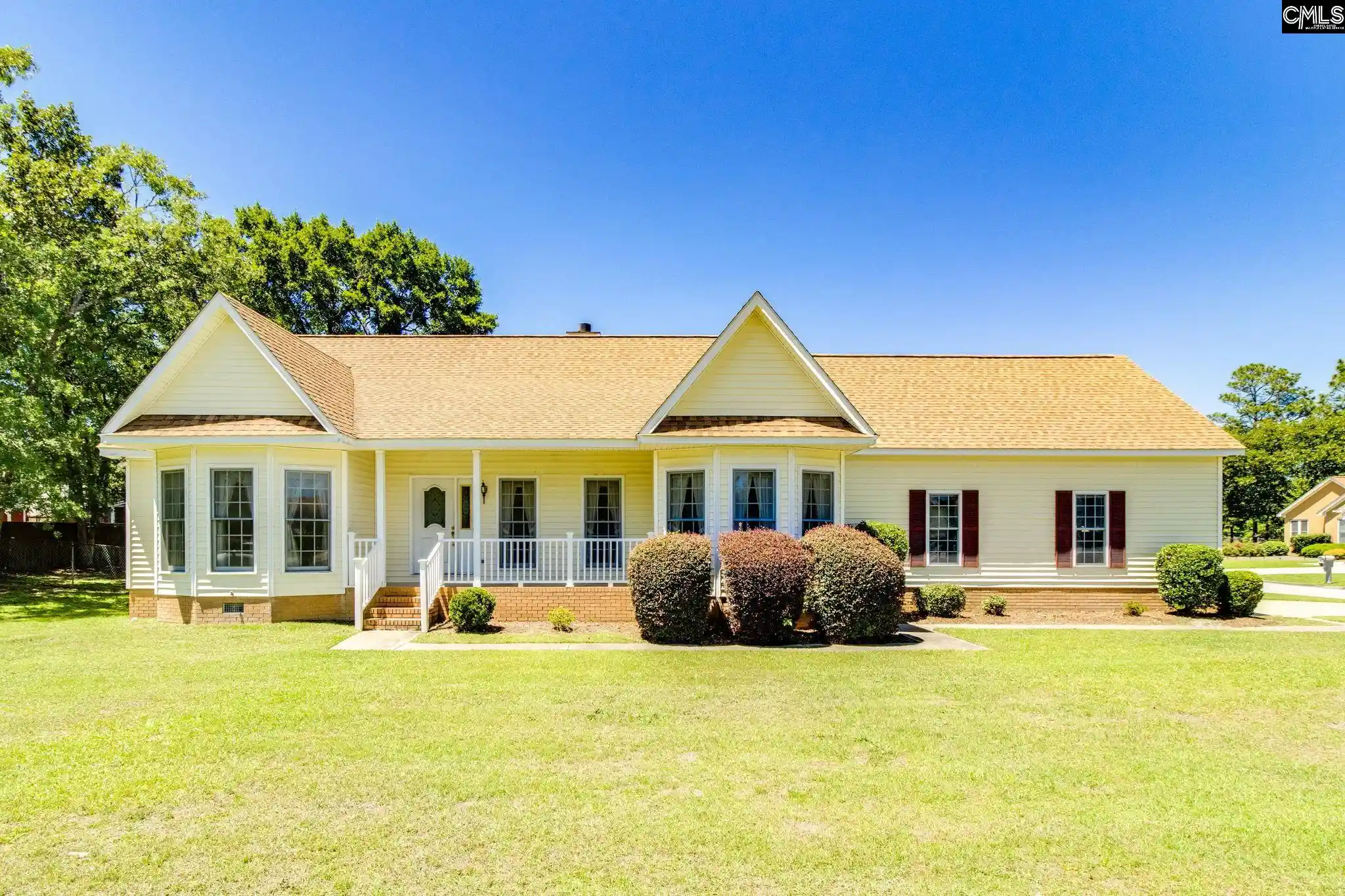 Photo 1 of Single family home for sale at 202 Fox Lake, West Columbia, SC 29170 | MLS# 643427 | Listing updated on 2026-09-20