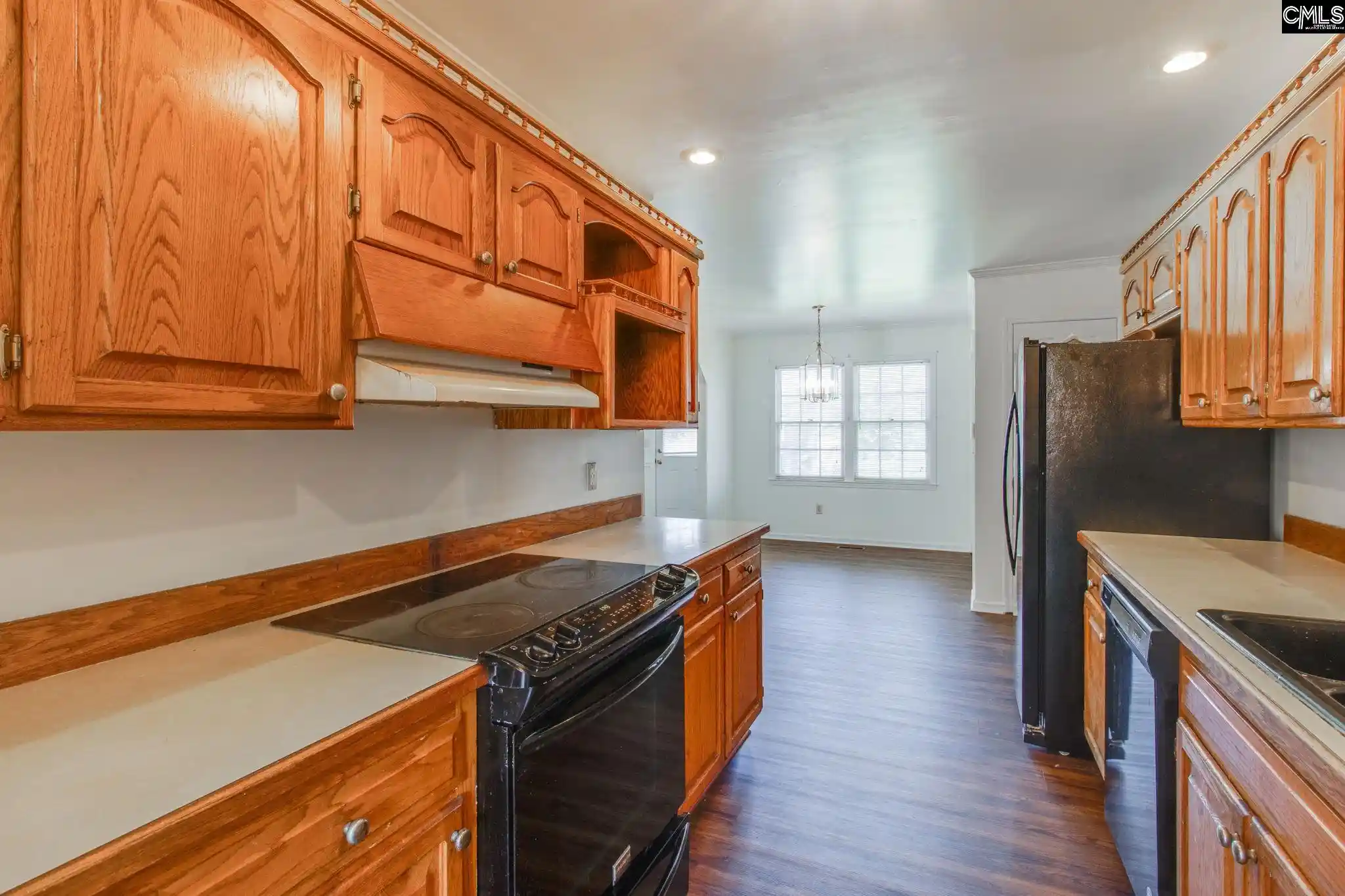 Photo 3 of Single family home for sale at 202 Fox Lake, West Columbia, SC 29170 | MLS# 643427 | Listing updated on 2026-09-20