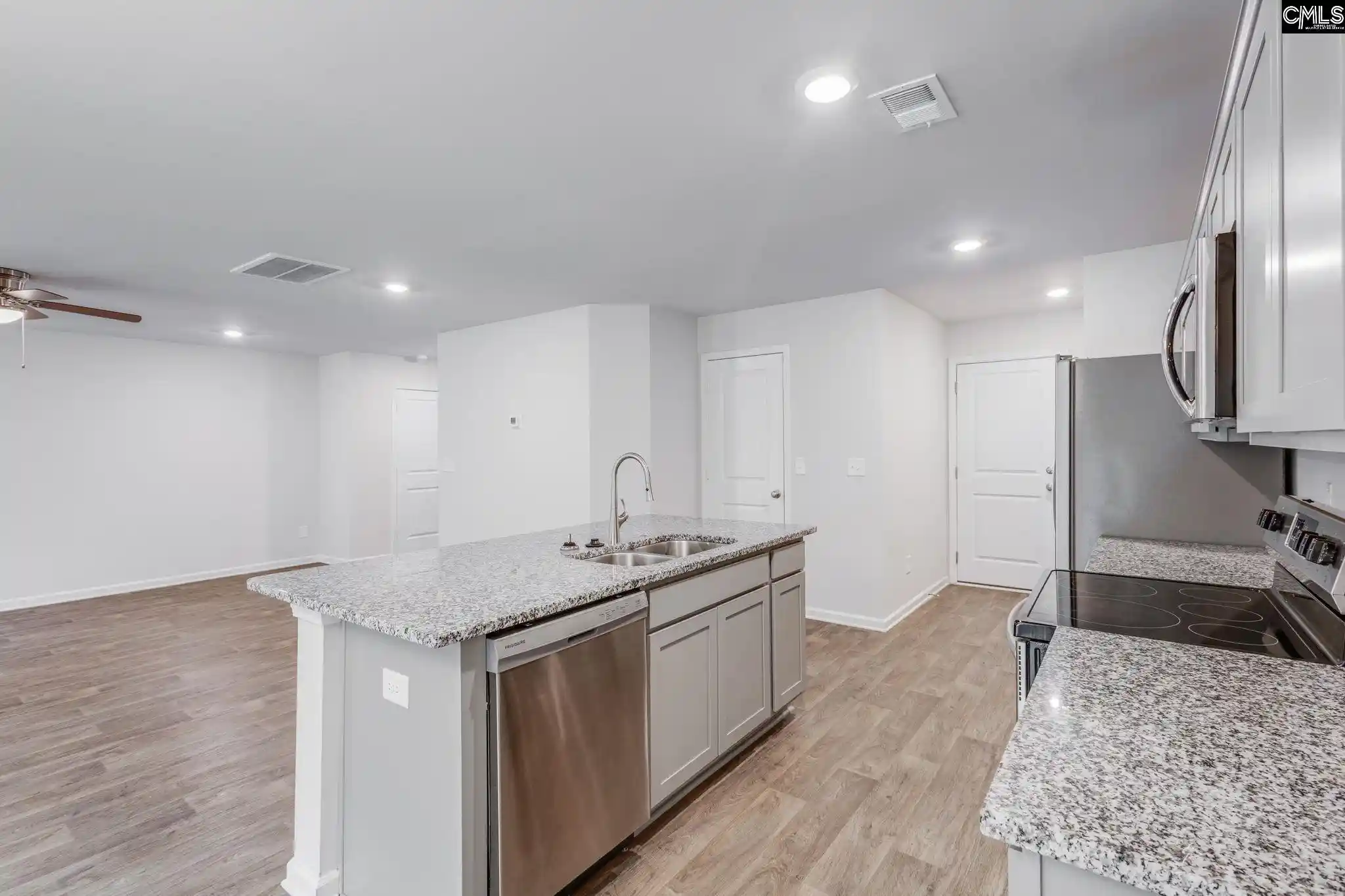 Photo 2 of Single family home for sale at 428 Red Poll, Columbia, SC 29209 | MLS# 643458 | Listing updated on 2026-10-08
