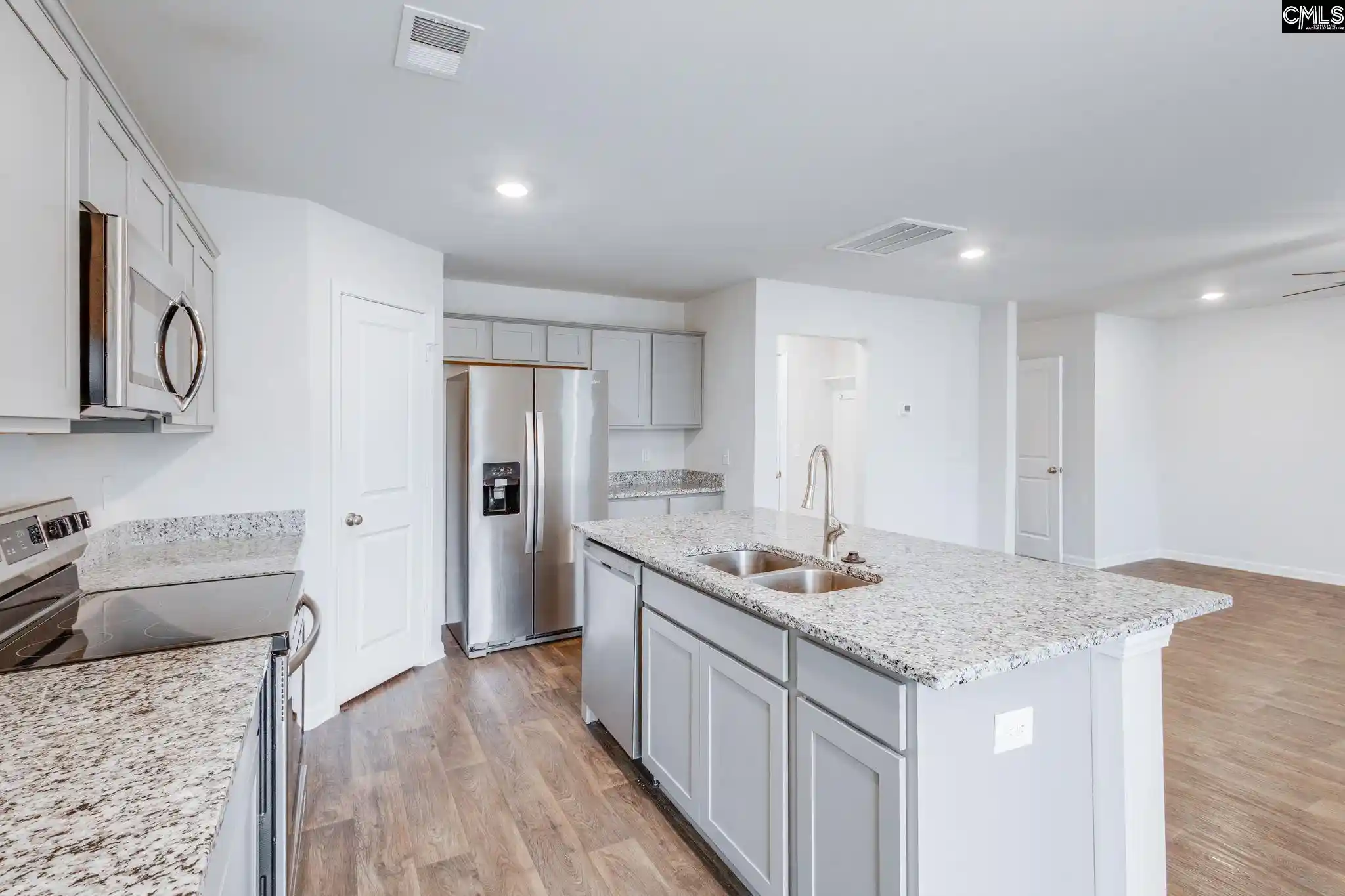 Photo 2 of Single family home for sale at 429 Red Poll, Columbia, SC 29209 | MLS# 643549 | Listing updated on 2026-10-08