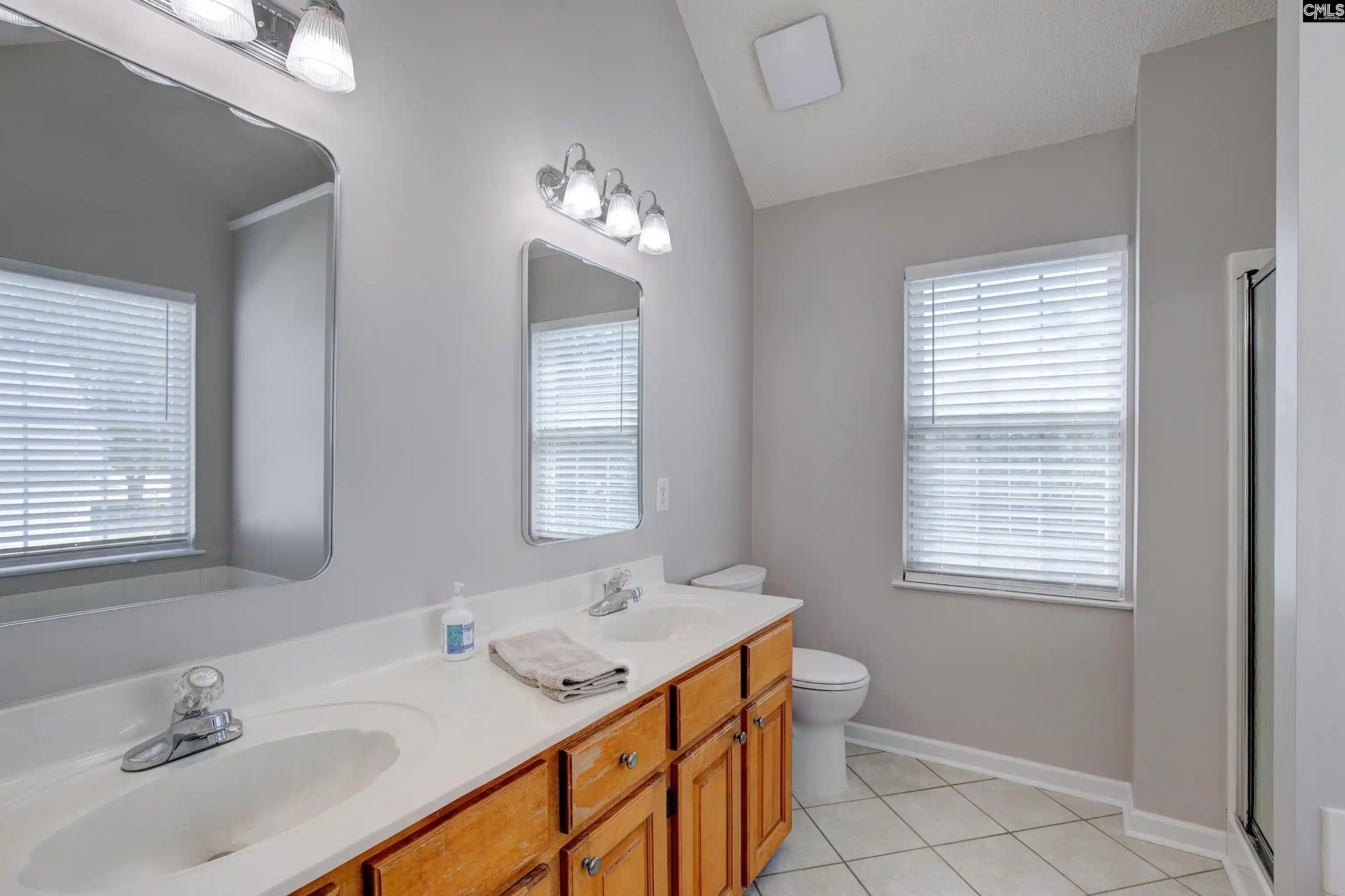 Photo 4 of Sale Pending at 100 Long Ridge, Columbia, SC 29229 | MLS# 643554 | Listing updated on 2026-10-13
