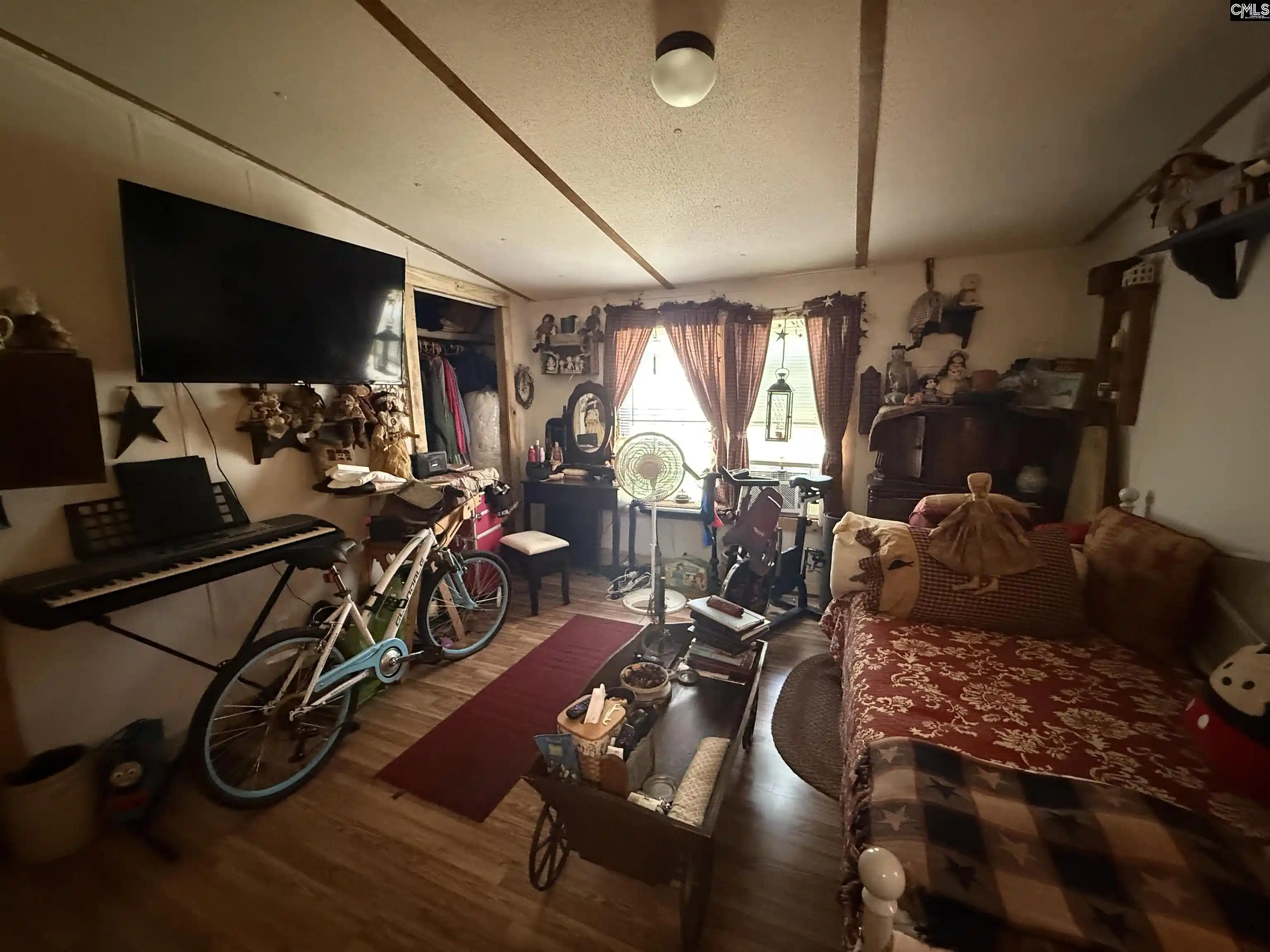 Photo 3 of Manufactured home for sale at 427 Gramercy, Orangeburg, SC 29115 | MLS# 643579 | Listing updated on 2026-09-23