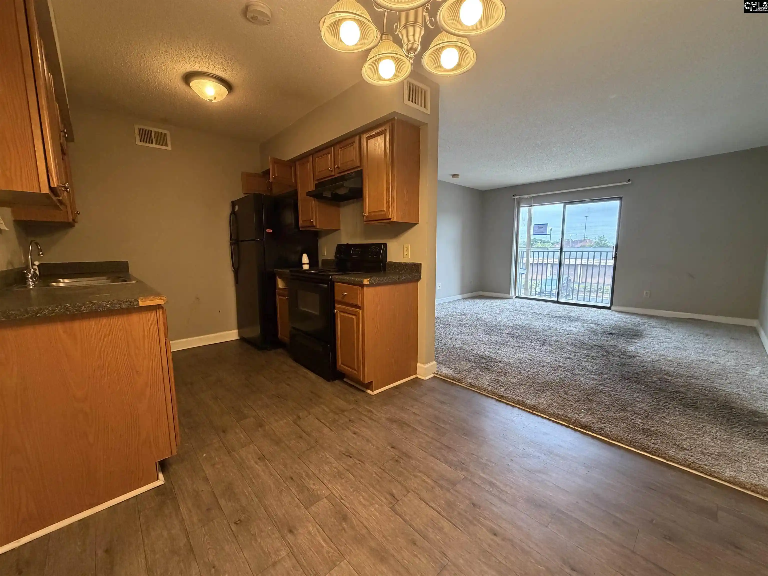 Photo 3 of Condo for sale at 418 Old Manor, Columbia, SC 29210 | MLS# 643595 | Listing updated on 2026-09-23