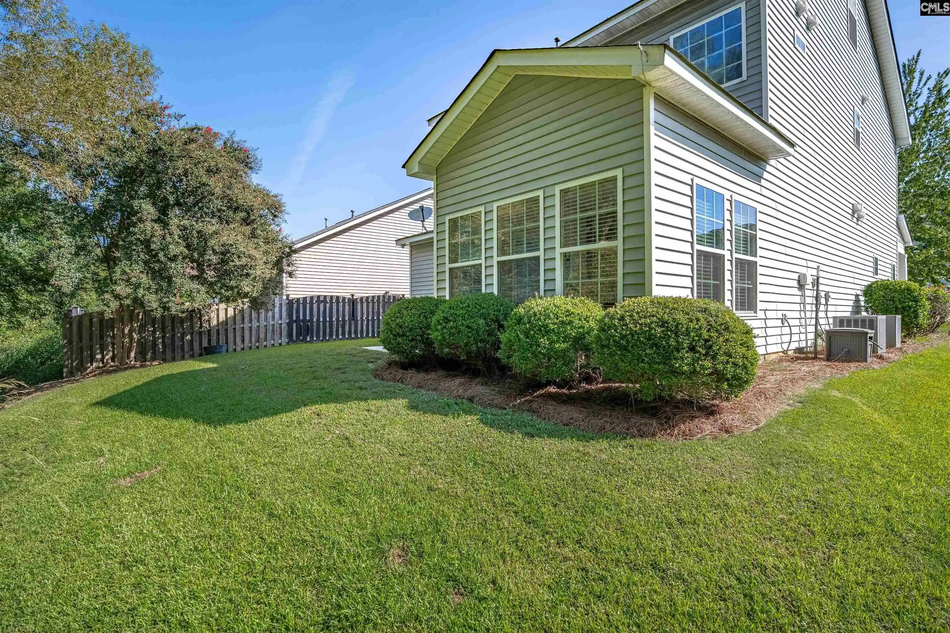 Photo 3 of Single family home for sale at 191 Whispering Oak, Chapin, SC 29036 | MLS# 643602 | Listing updated on 2026-09-23
