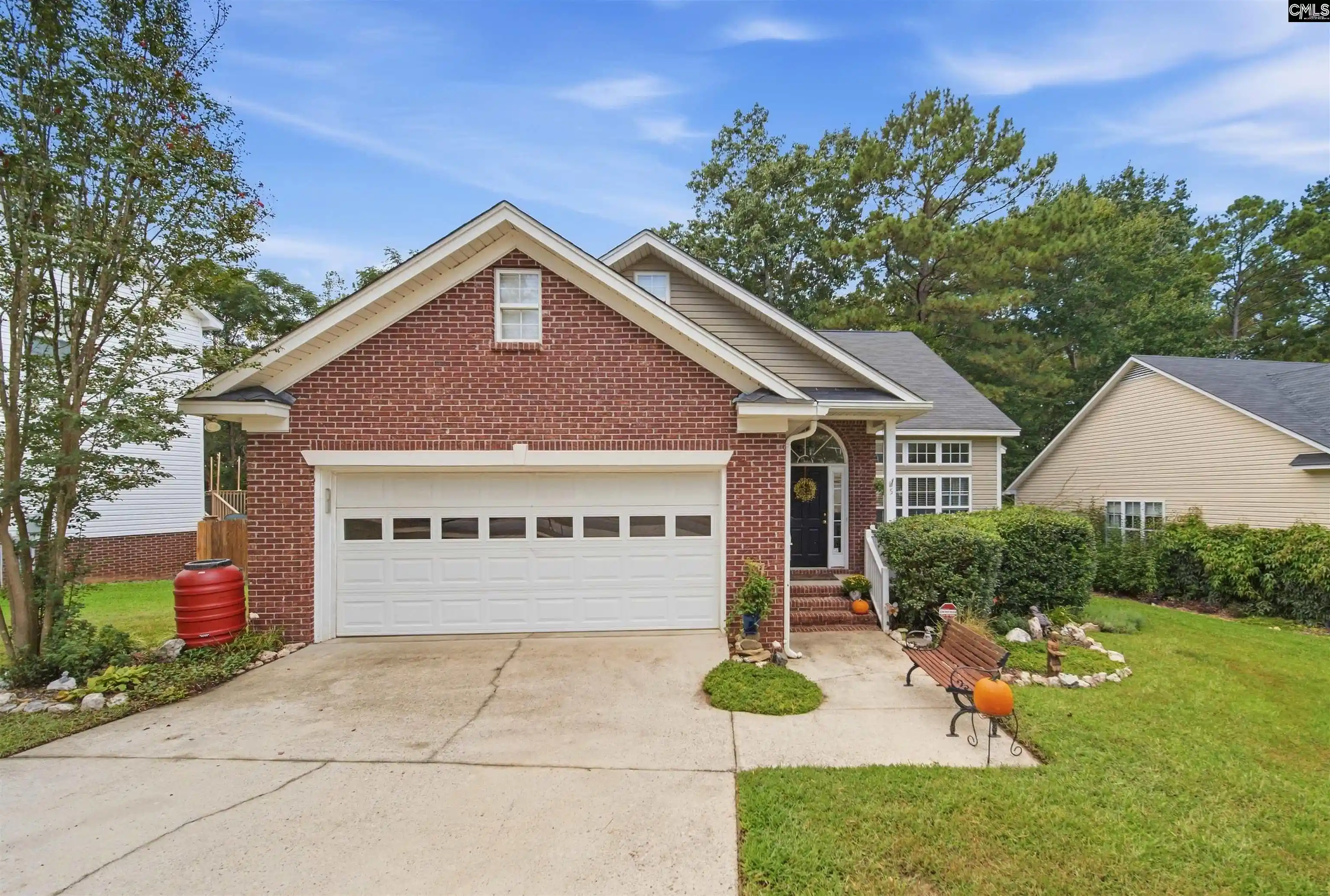 Photo 1 of Single family home for sale at 5 Avonwood, Irmo, SC 29063 | MLS# 643642 | Listing updated on 2026-09-24
