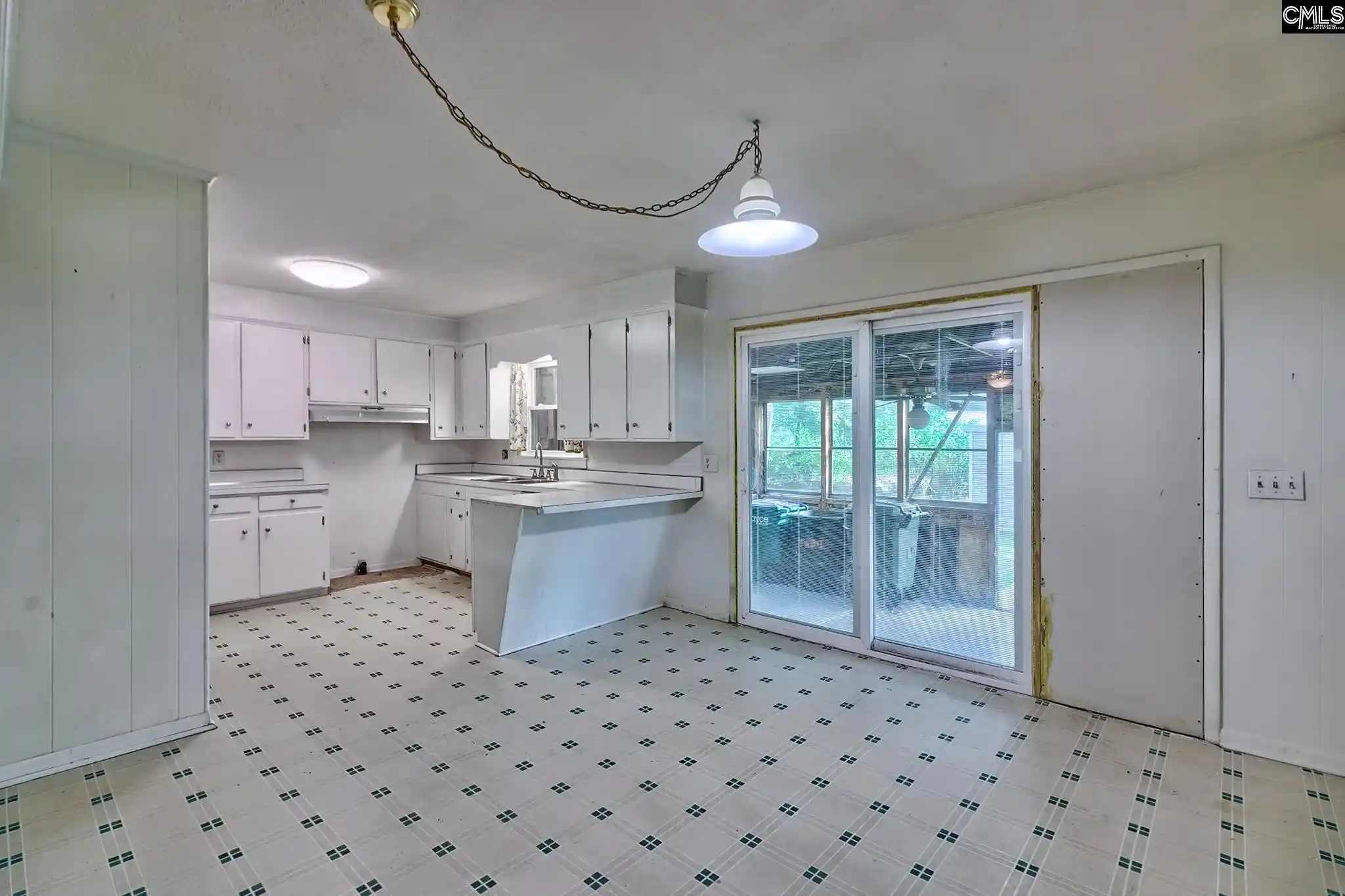 Photo 4 of Single family home for sale at 1719 Chadsworth Dr, Cayce, SC 29033 | MLS# 643655 | Listing updated on 2026-09-29