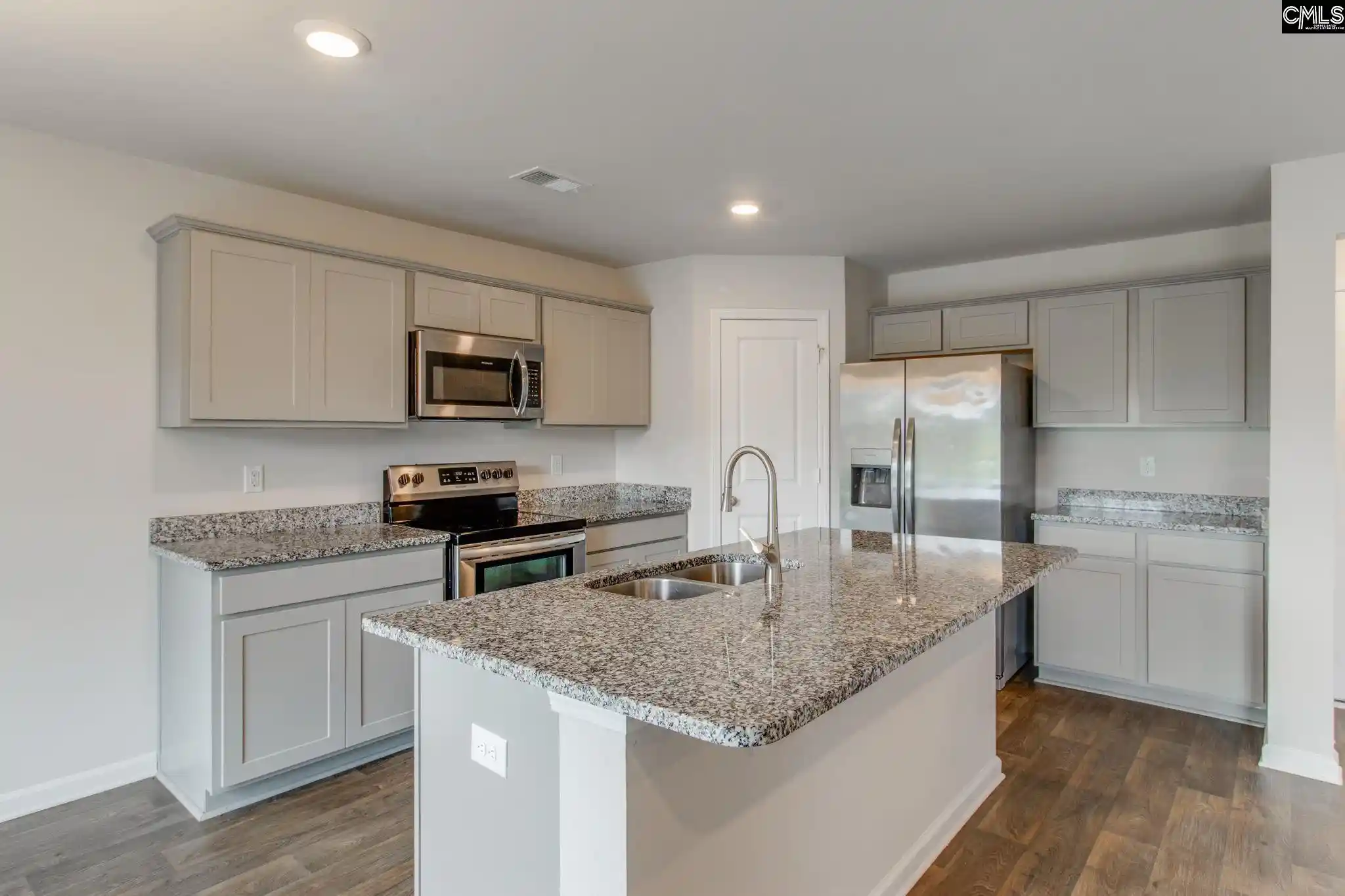 Photo 3 of Single family home for sale at 622 Belmont Red, Columbia, SC 29209 | MLS# 643663 | Listing updated on 2026-10-08
