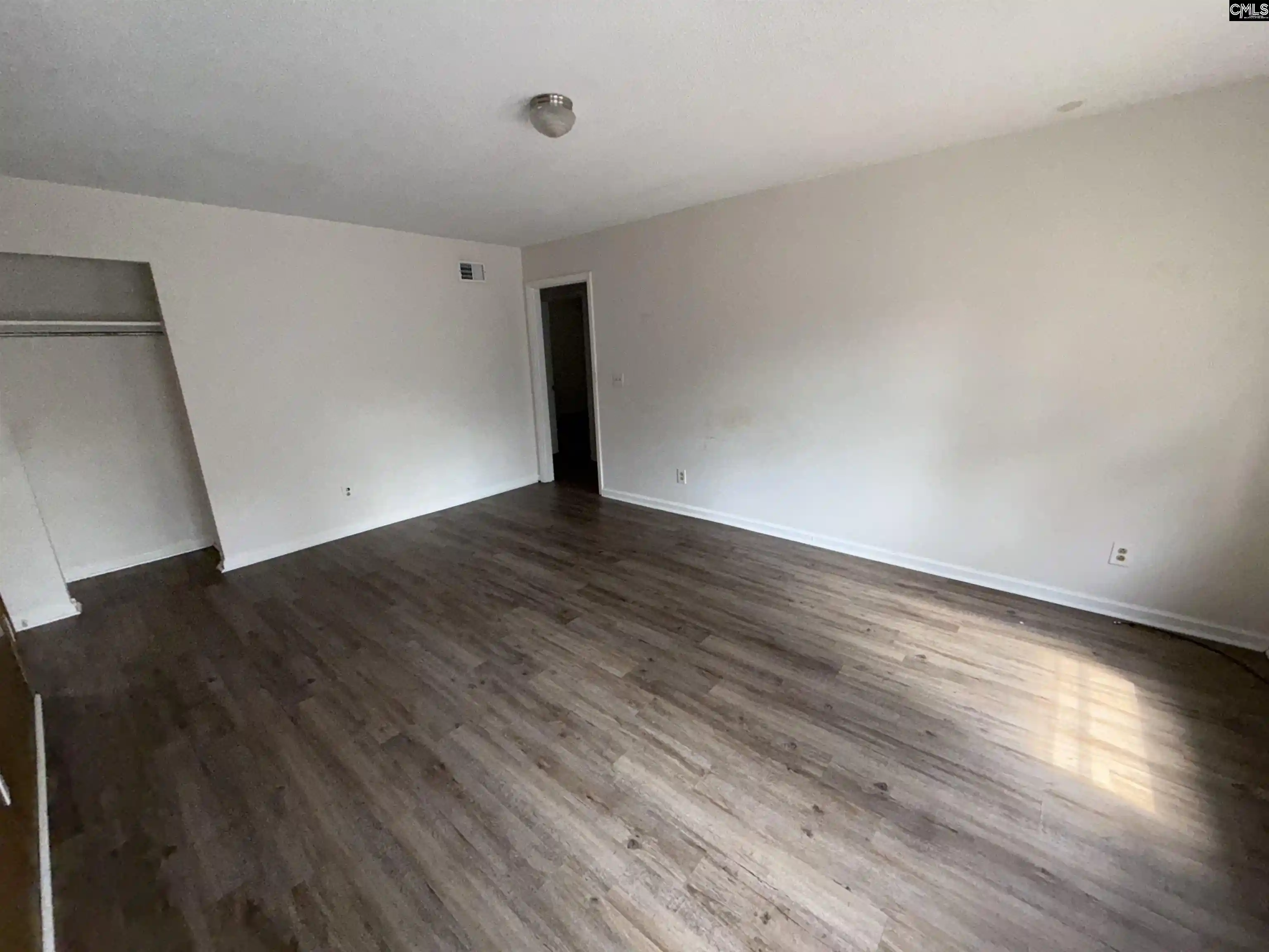 Photo 2 of Single family home for sale at 412 Club, Columbia, SC 29203 | MLS# 643668 | Listing updated on 2026-09-25