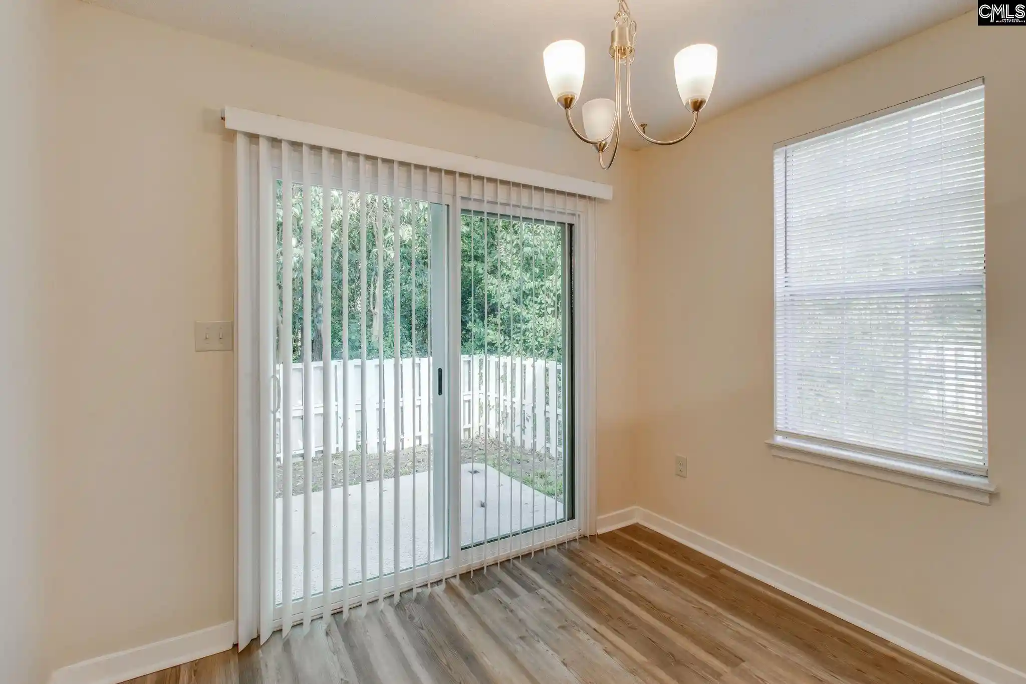 Photo 4 of Sale Pending at 903 Hulon Ln, West Columbia, SC 29169 | MLS# 643674 | Listing updated on 2026-09-27