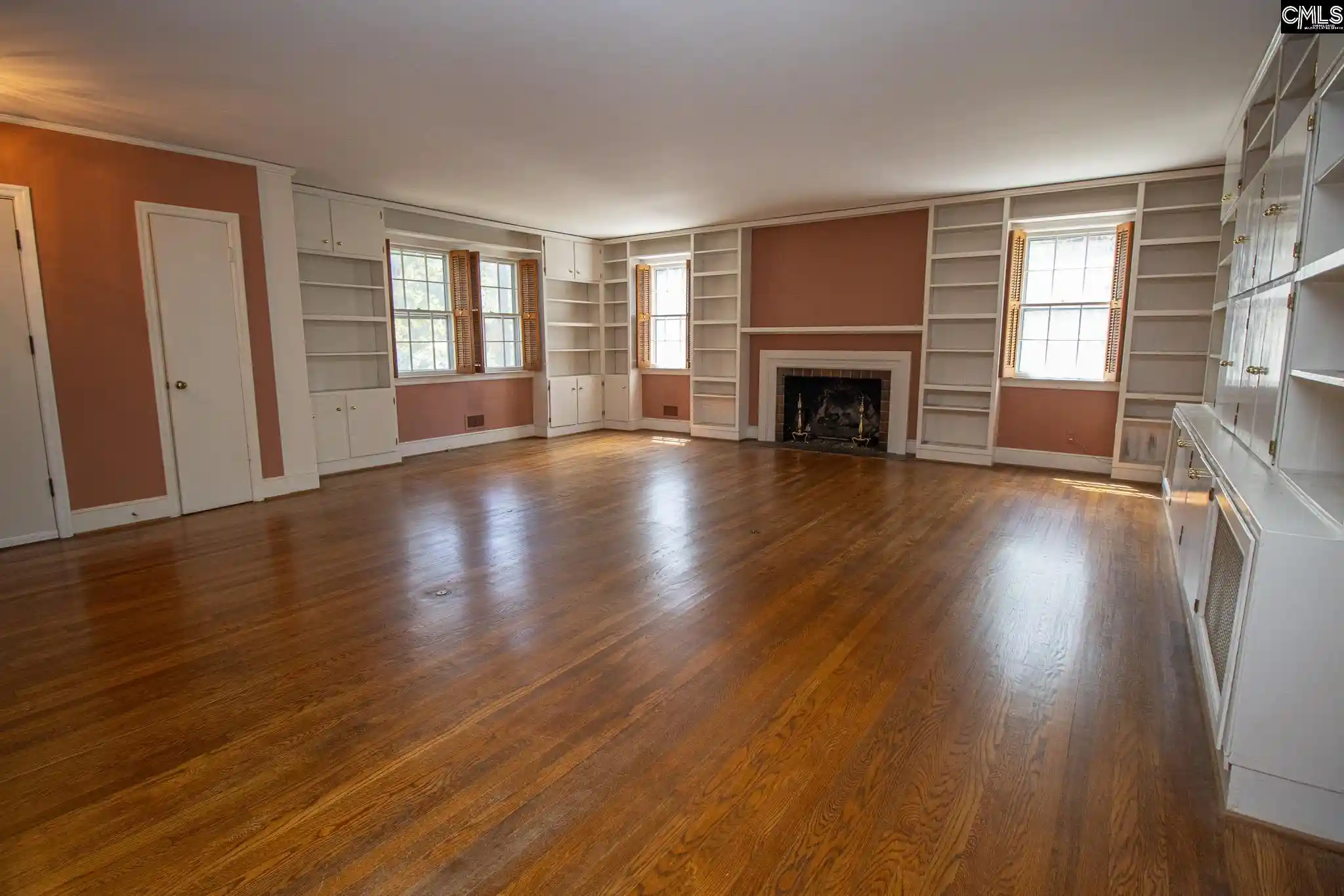 Photo 3 of Single family home for sale at 801 Beltline, Columbia, SC 29205 | MLS# 643691 | Listing updated on 2026-09-24