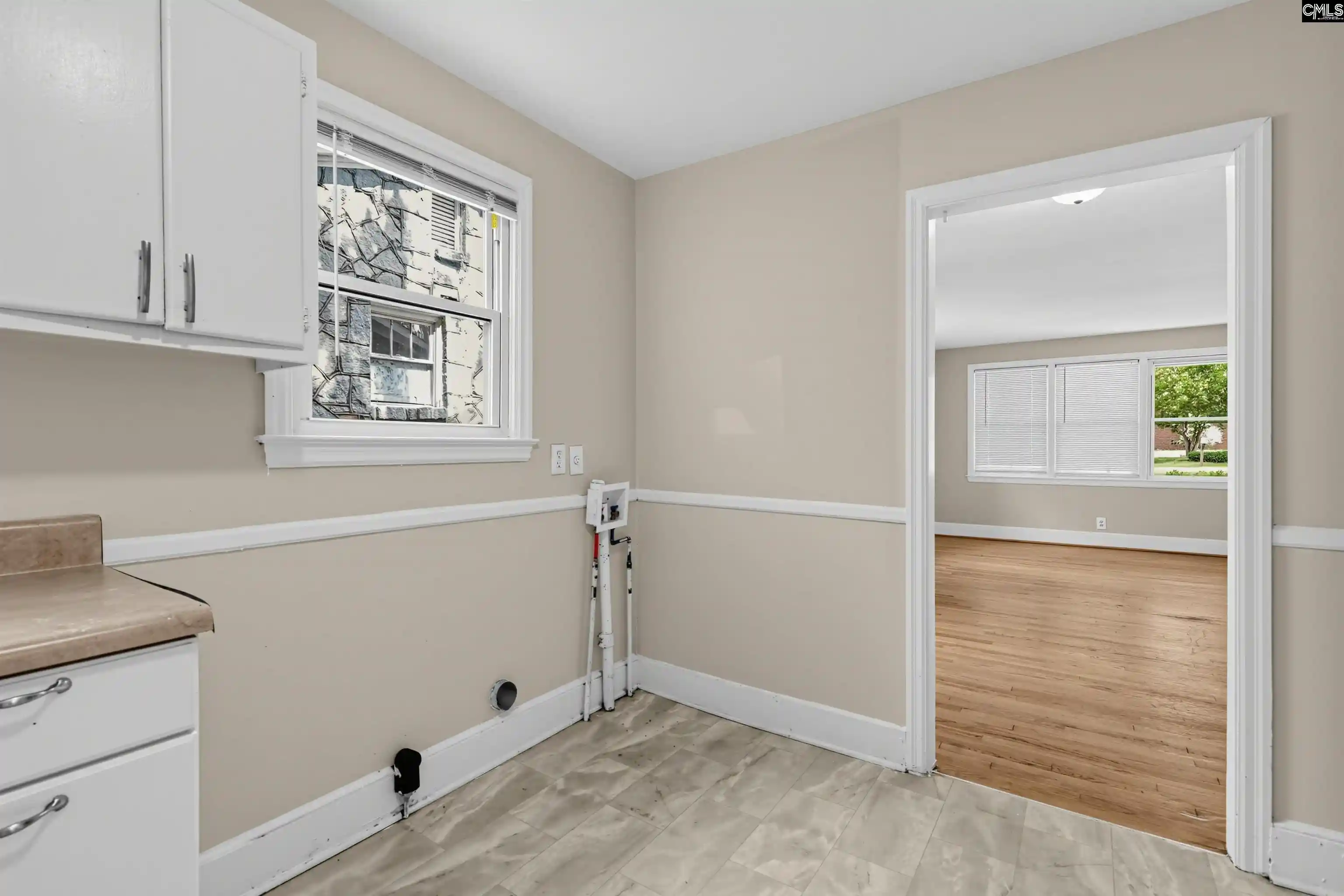 Photo 3 of Single family home for sale at 1413 Dahlia, Columbia, SC 29205 | MLS# 643706 | Listing updated on 2026-09-28