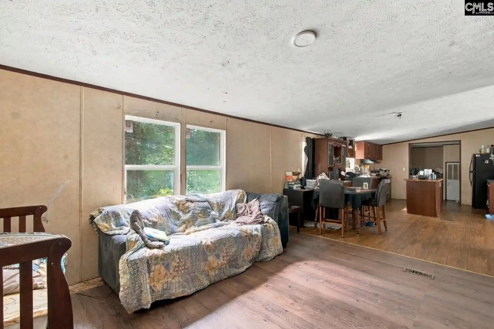 Photo 3 of Manufactured home for sale at 212 Dubard Boyle, Columbia, SC 29203 | MLS# 643711 | Listing updated on 2026-09-28